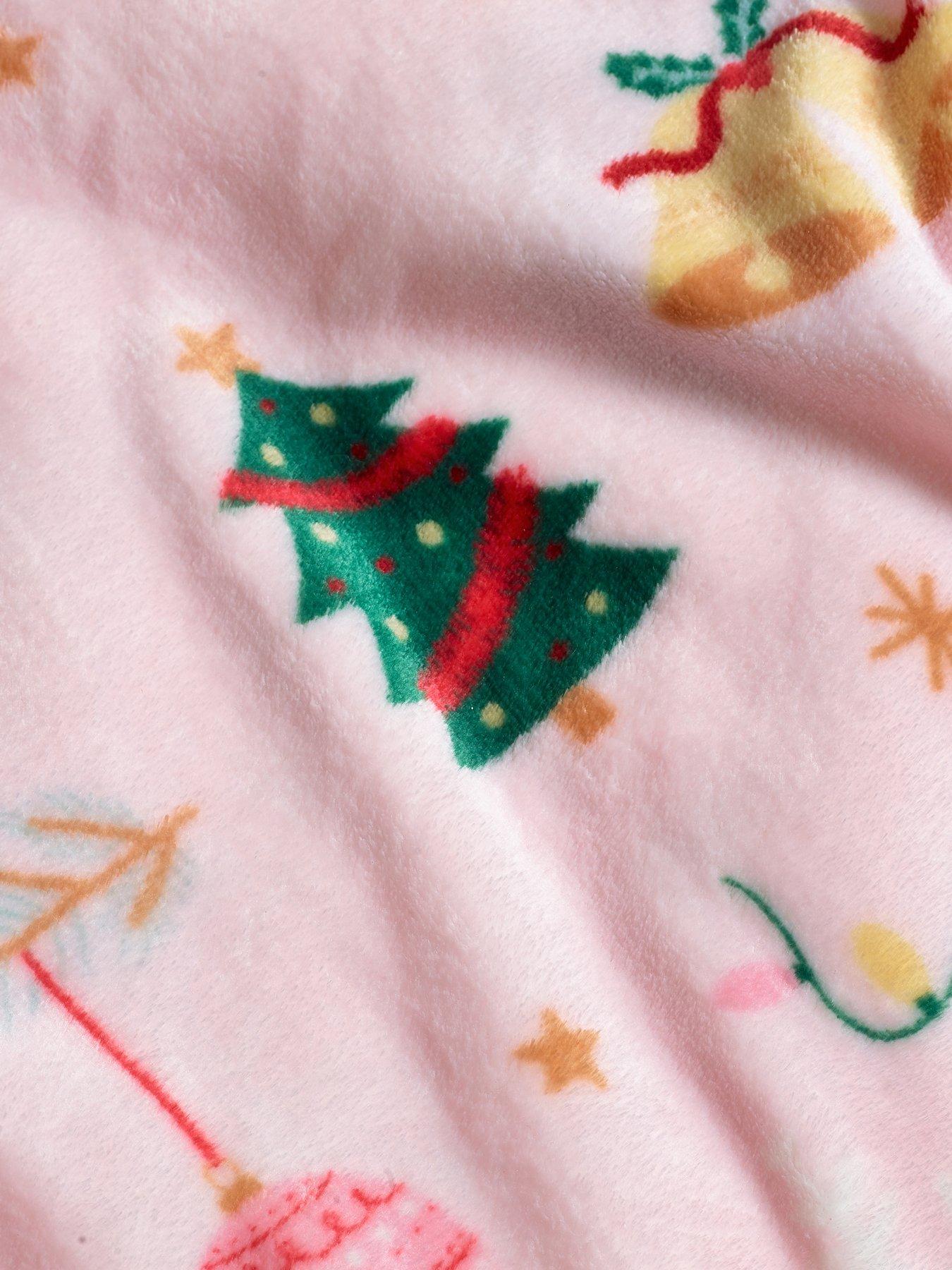 Image 3 of 3 of Catherine Lansfield Christmas Happy Holidays Soft Fleece Throw