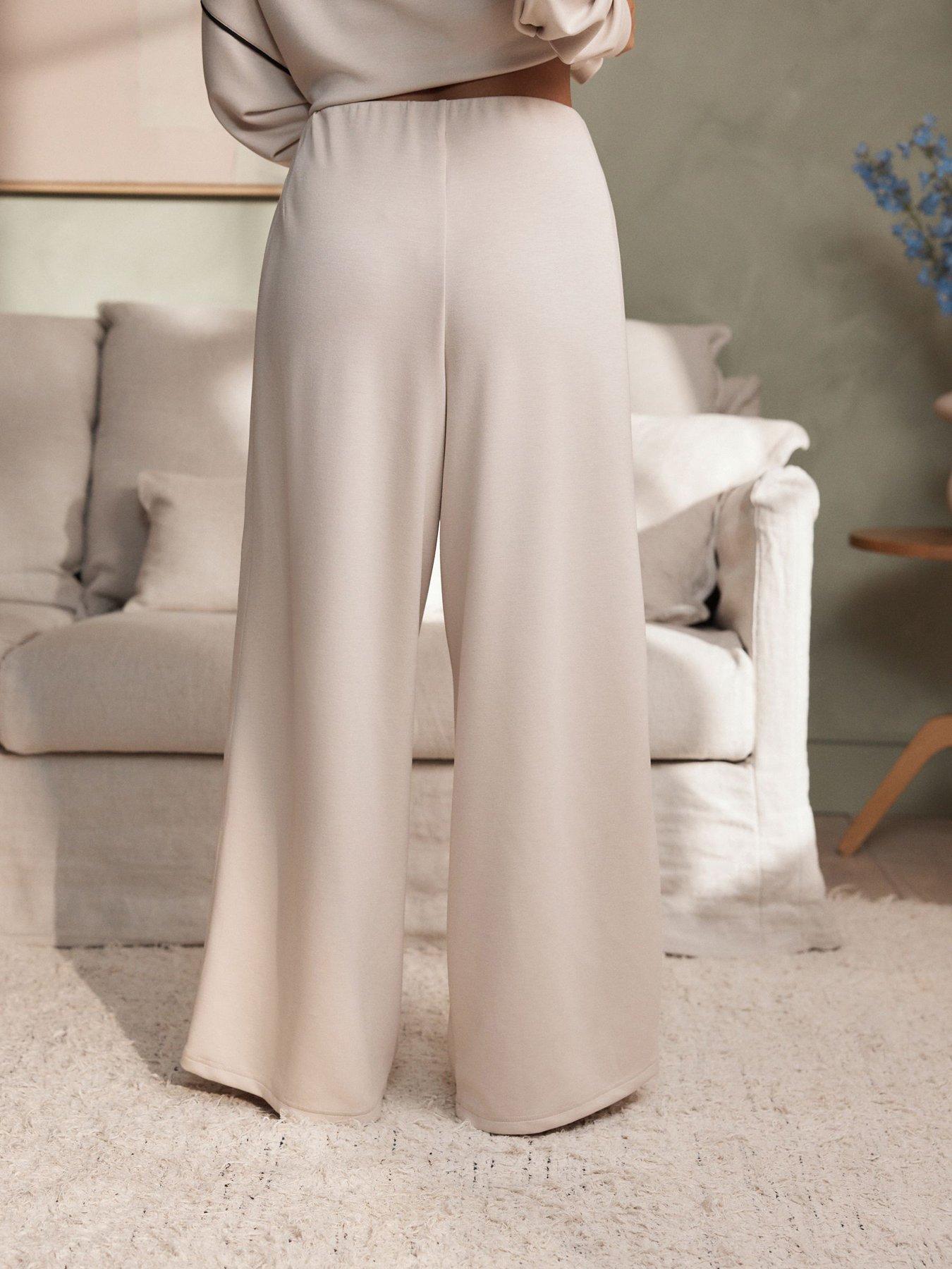 Image 2 of 4 of B By Ted Baker Viscose Lounge Wide Leg Trouser With Pipinh Detail