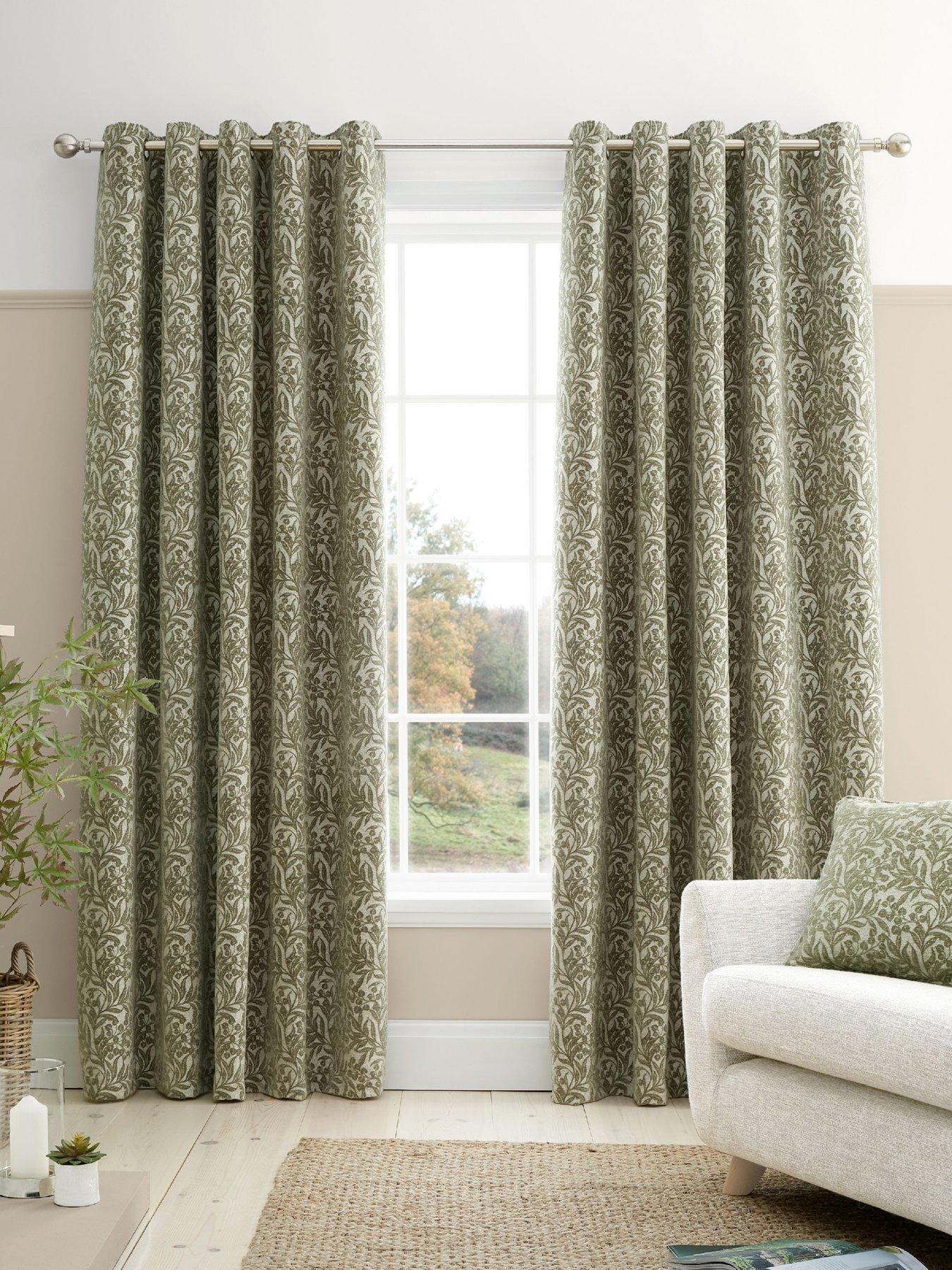 Bianca Green Chenille Leaves Pair Of Eyelet Curtains - Image 5