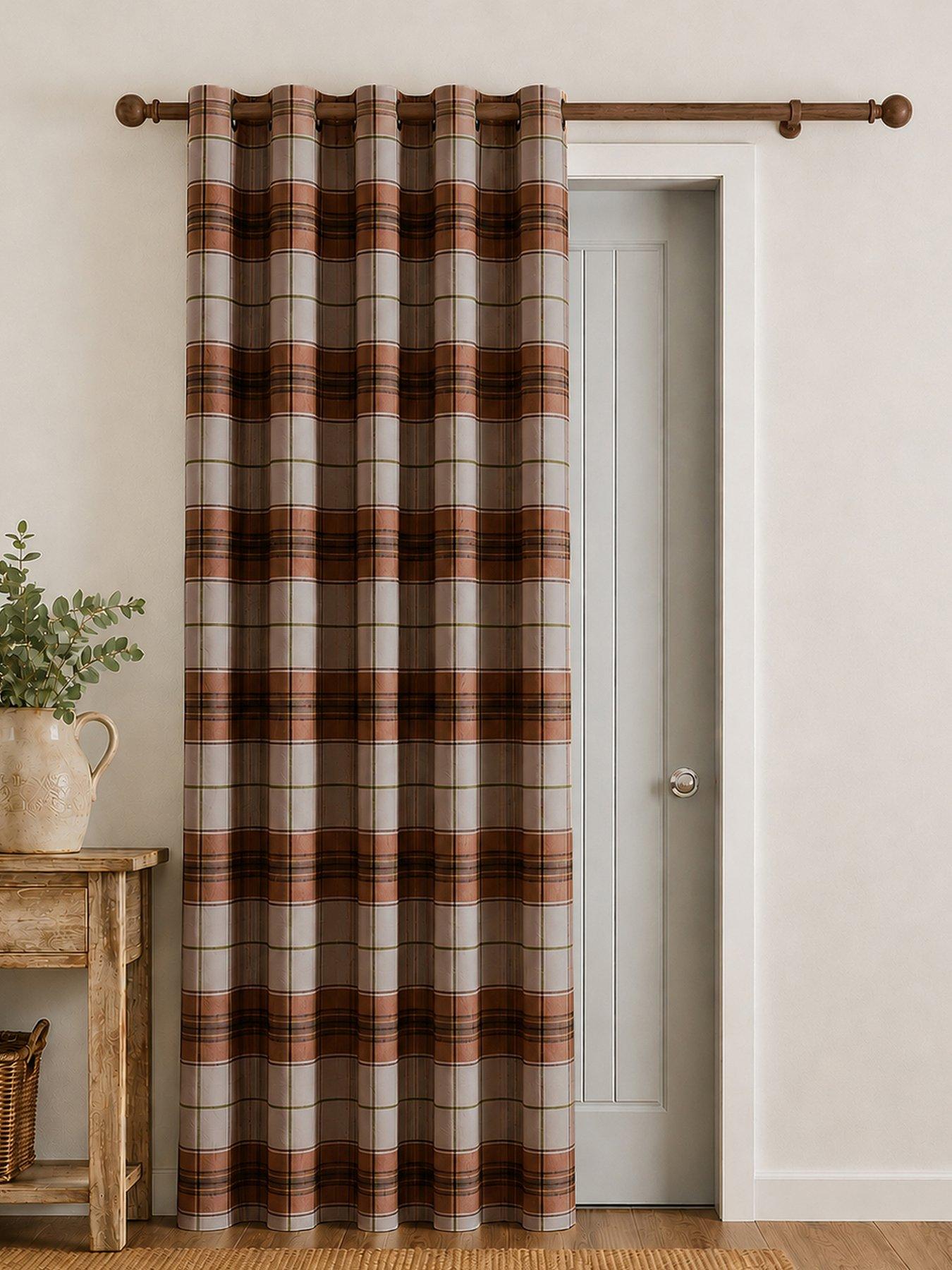 Catherine Lansfield Unisex Terracotta 'Brushed Woven Glencoe Check' Thermal Eyelet Door Panel In | Size: 168Cm Width X 214Cm Drop - Image 7