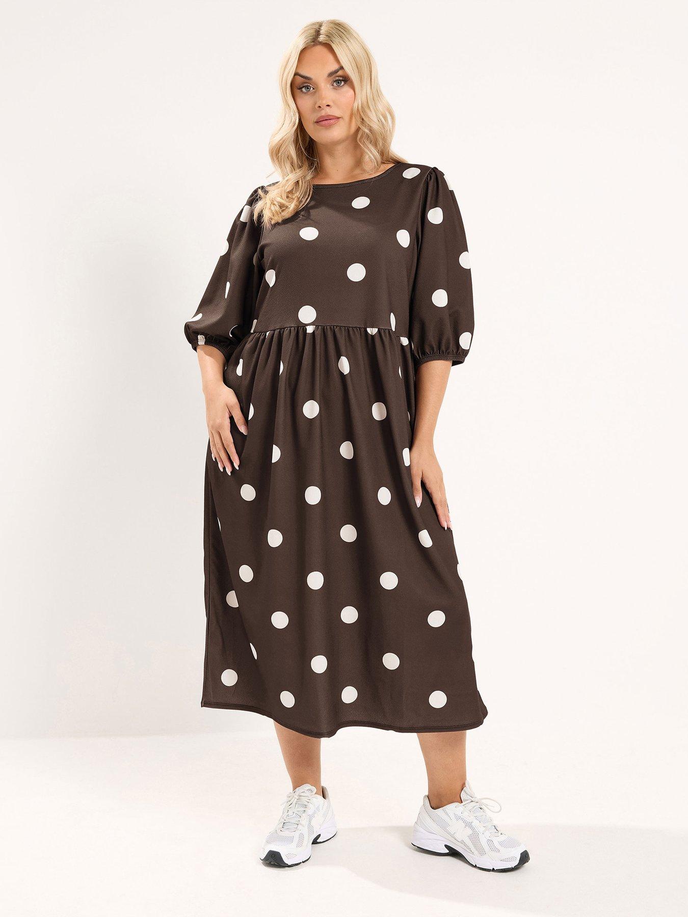Image 3 of 4 of Yours Curve Polka Dot Maxi Dress - Brown
