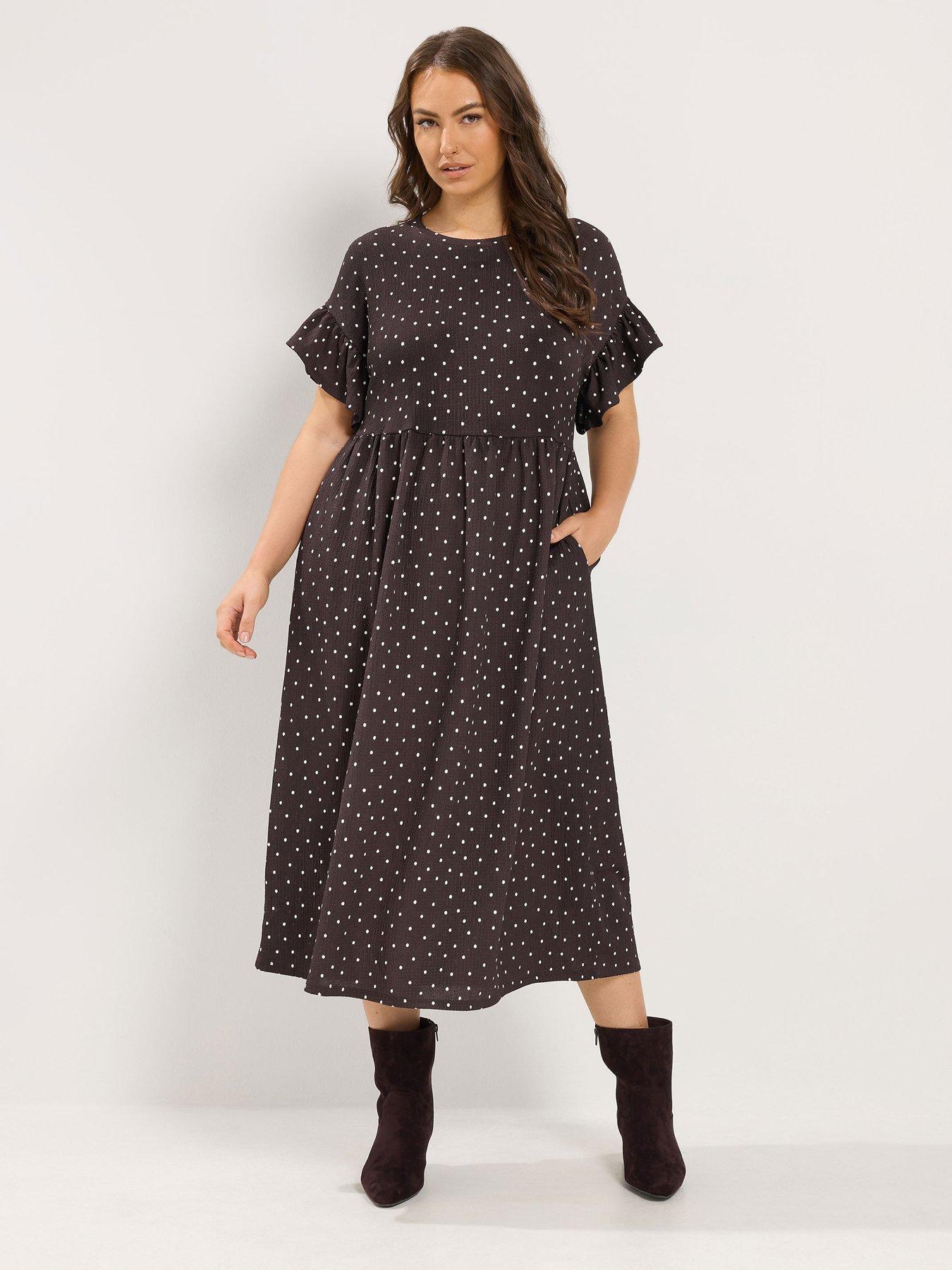 Image 1 of 4 of Yours Curve Frill Sleeve Dress Spot - Brown