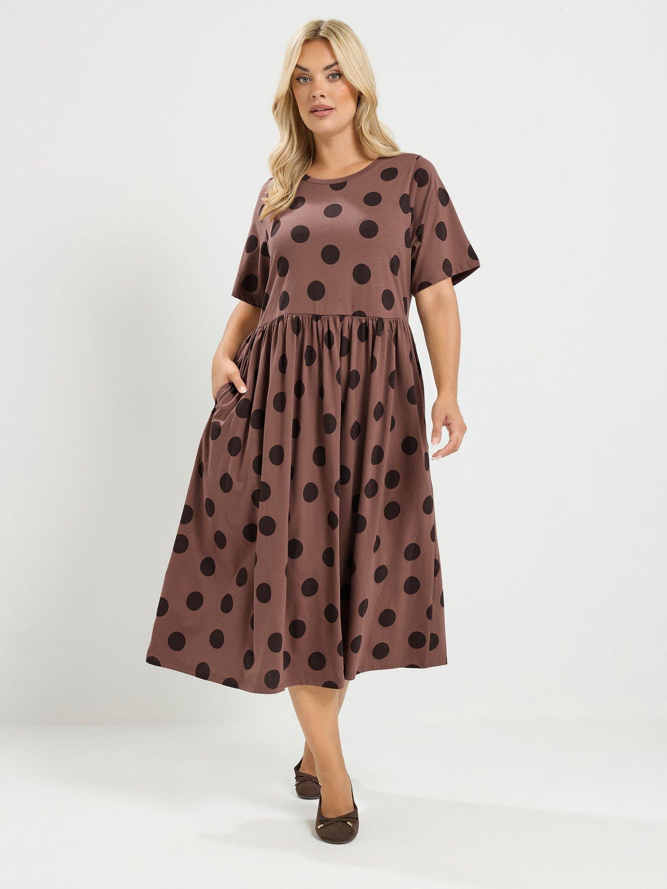 Image 1 of 4 of Yours Curve Polka Dot Dress - Brown