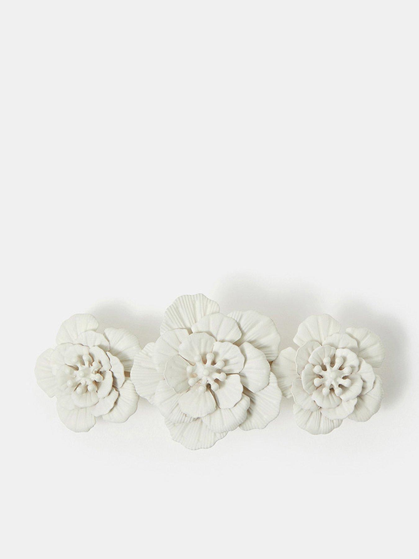 Accessorize POWDER COAT FLORAL BARETT