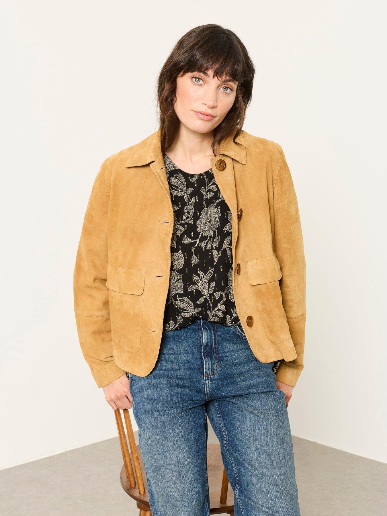 Image 5 of 6 of FatFace Sofia Floral Blouse