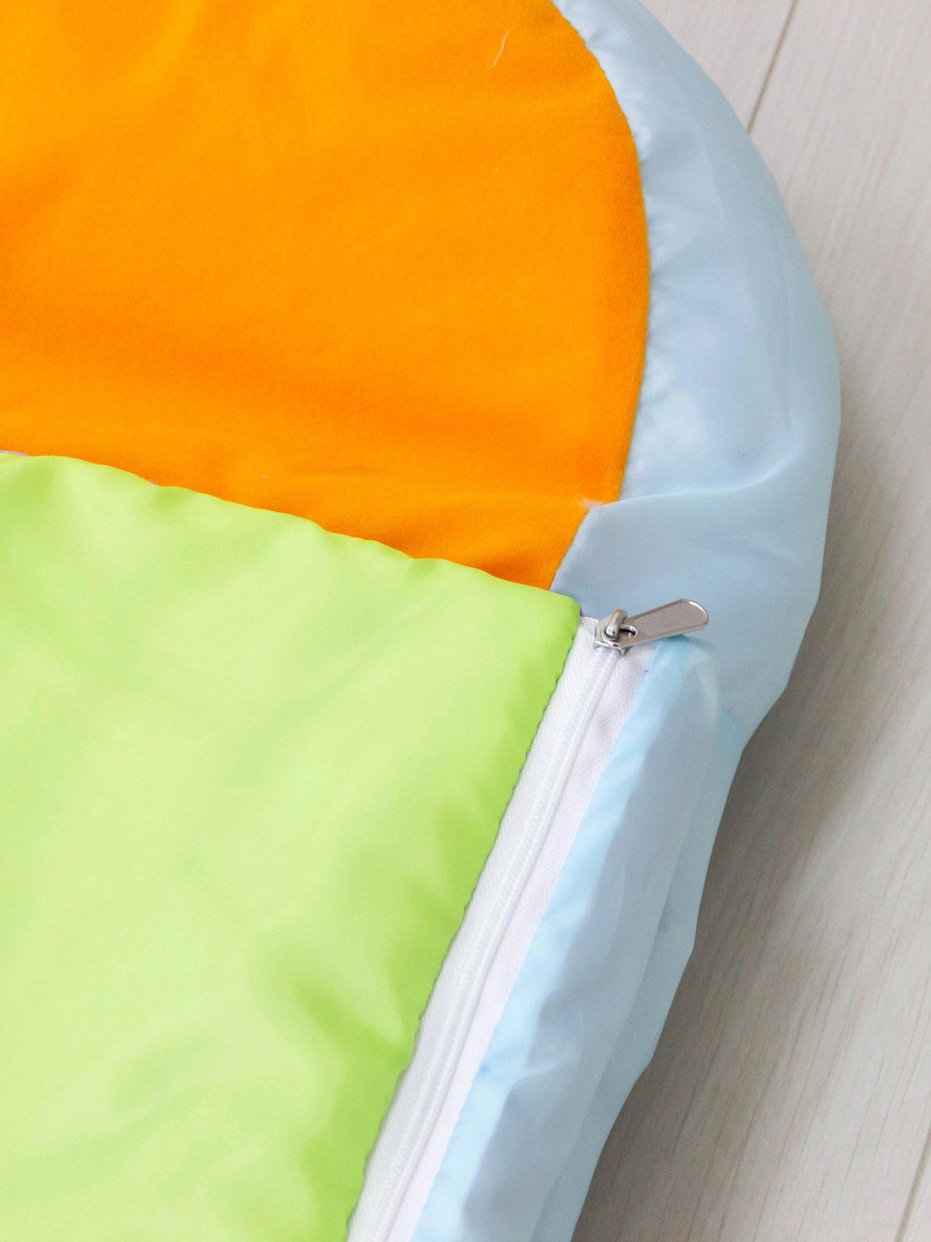 Image 6 of 7 of Bluey Family Ready Bed