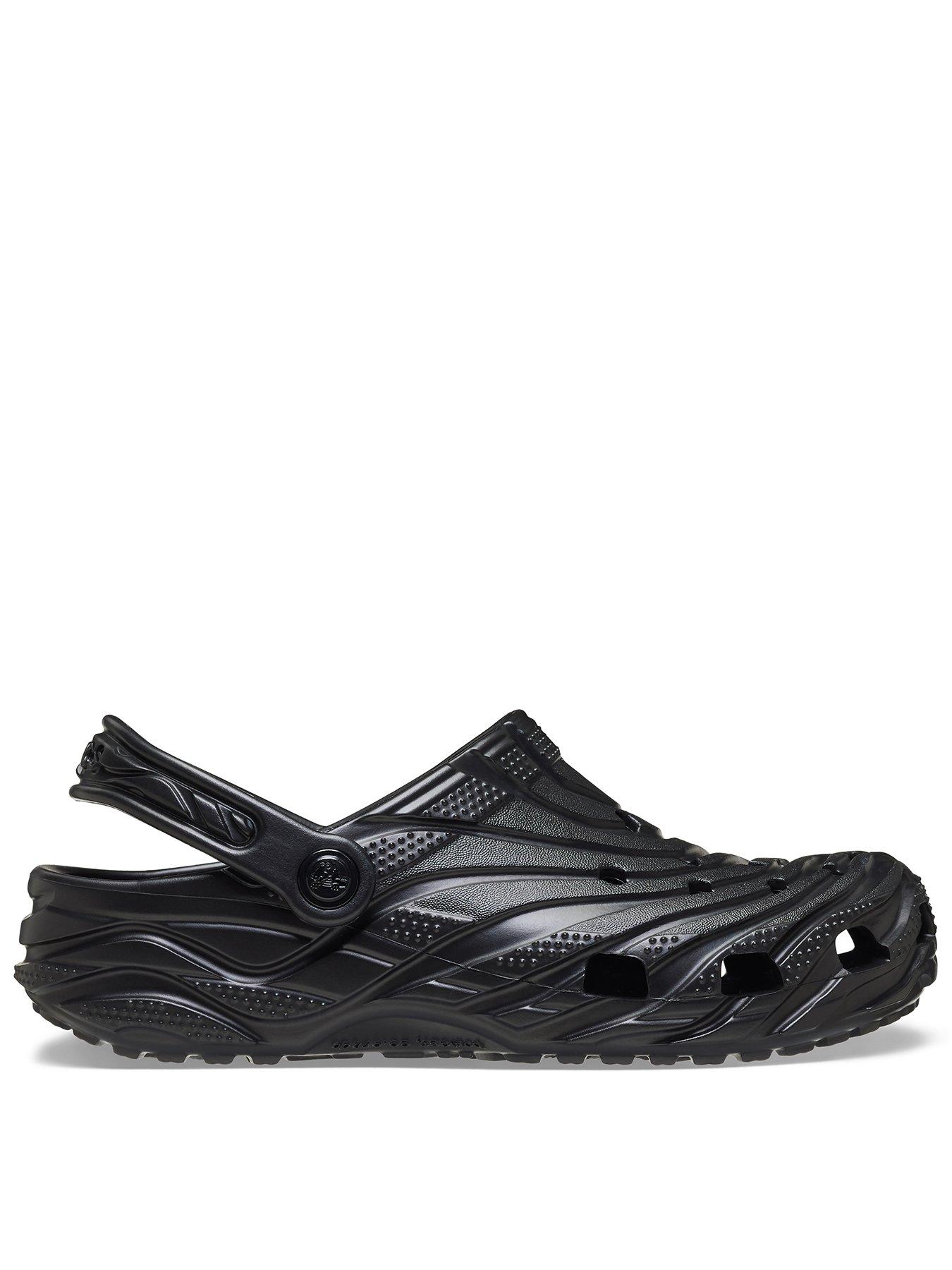 Crocs Crocs Classic Erosion Clog Sandal - Black