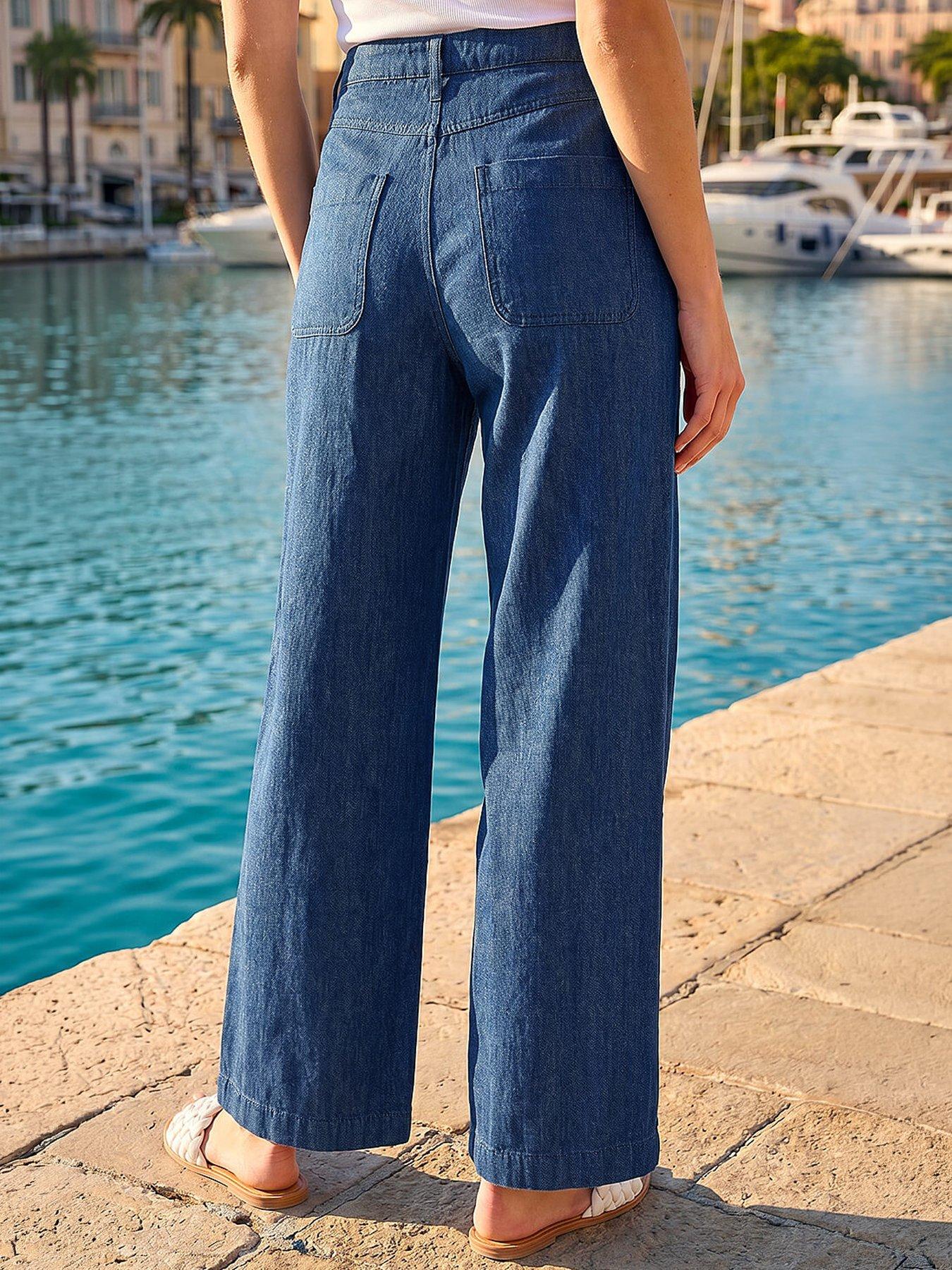 Image 3 of 4 of Roman Petite Stitch Pocket Wide Leg Jeans
