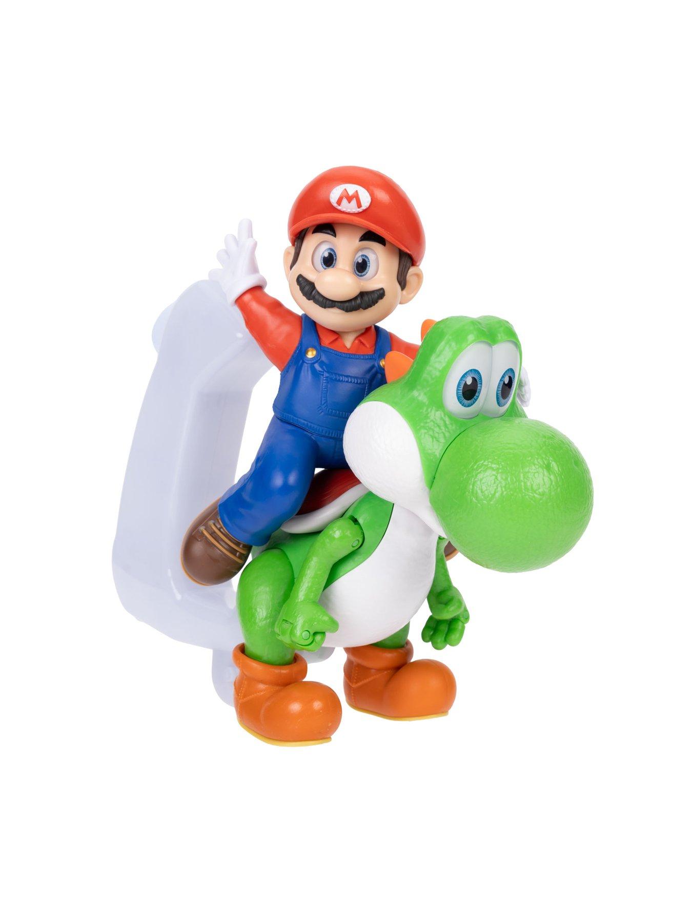 Image 2 of 8 of Nintendo Super Mario Bros Trigger-Racing Mario &amp; Yoshi Figure