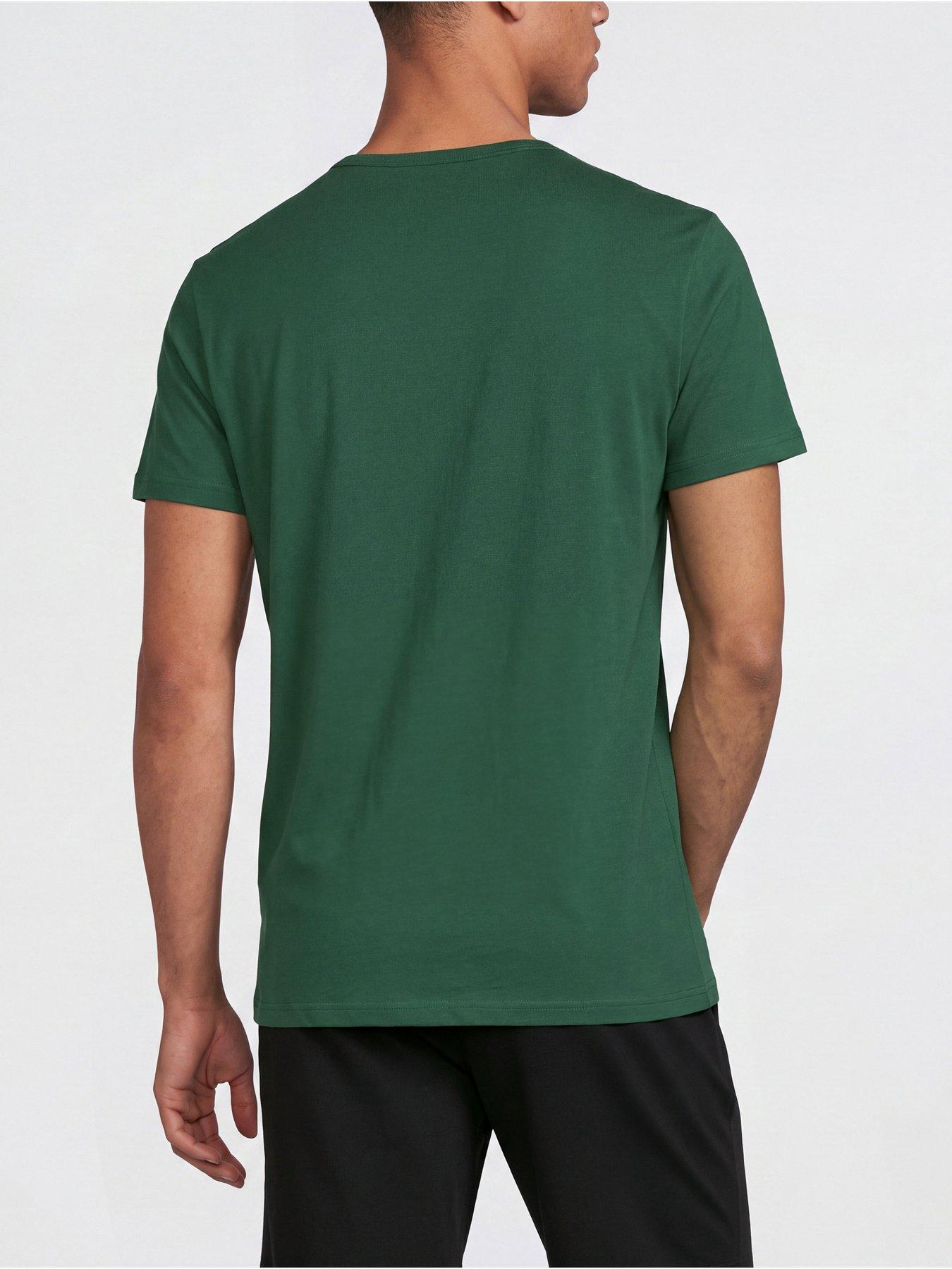 Image 3 of 5 of Lyle & Scott Lyle &amp; Scott Basic 3 Pack T-shirt - Green