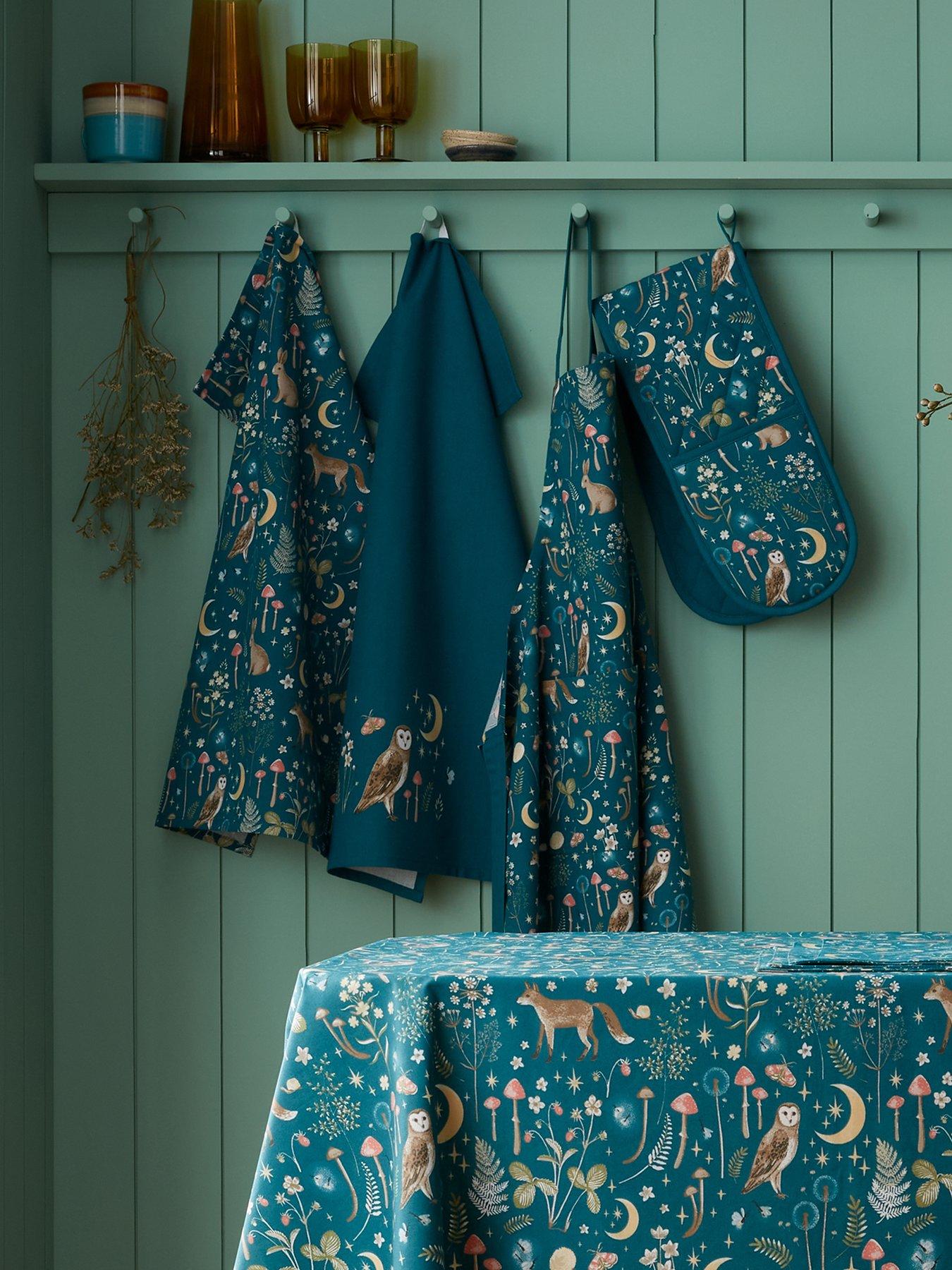 Image 3 of 3 of Catherine Lansfield 100% Cotton Enchanted Twilight Tea Towels 4 Pack