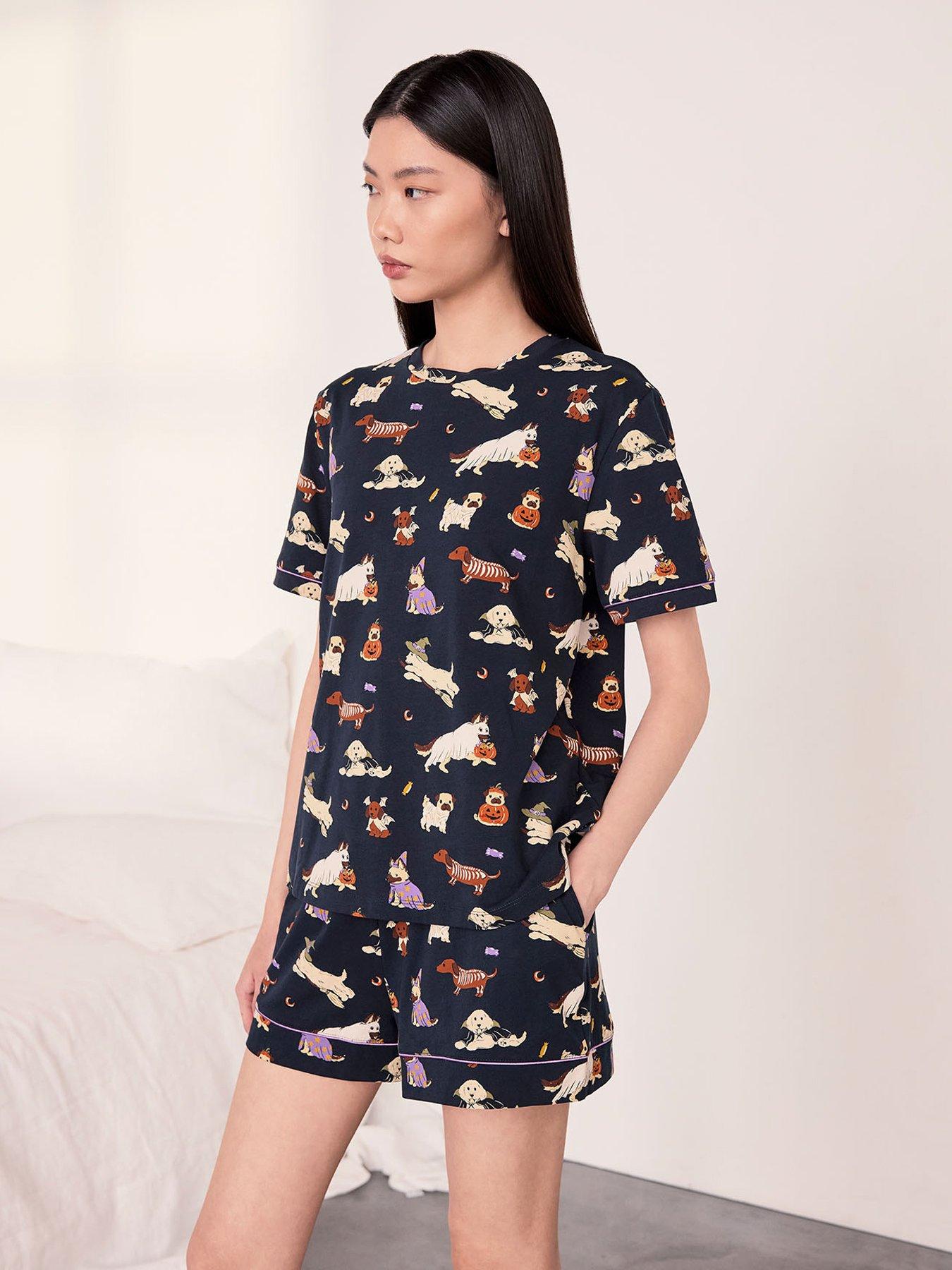 Image 4 of 5 of CHELSEA PEERS Cotton Halloween Dogs Print Short Pyjama Set - Navy