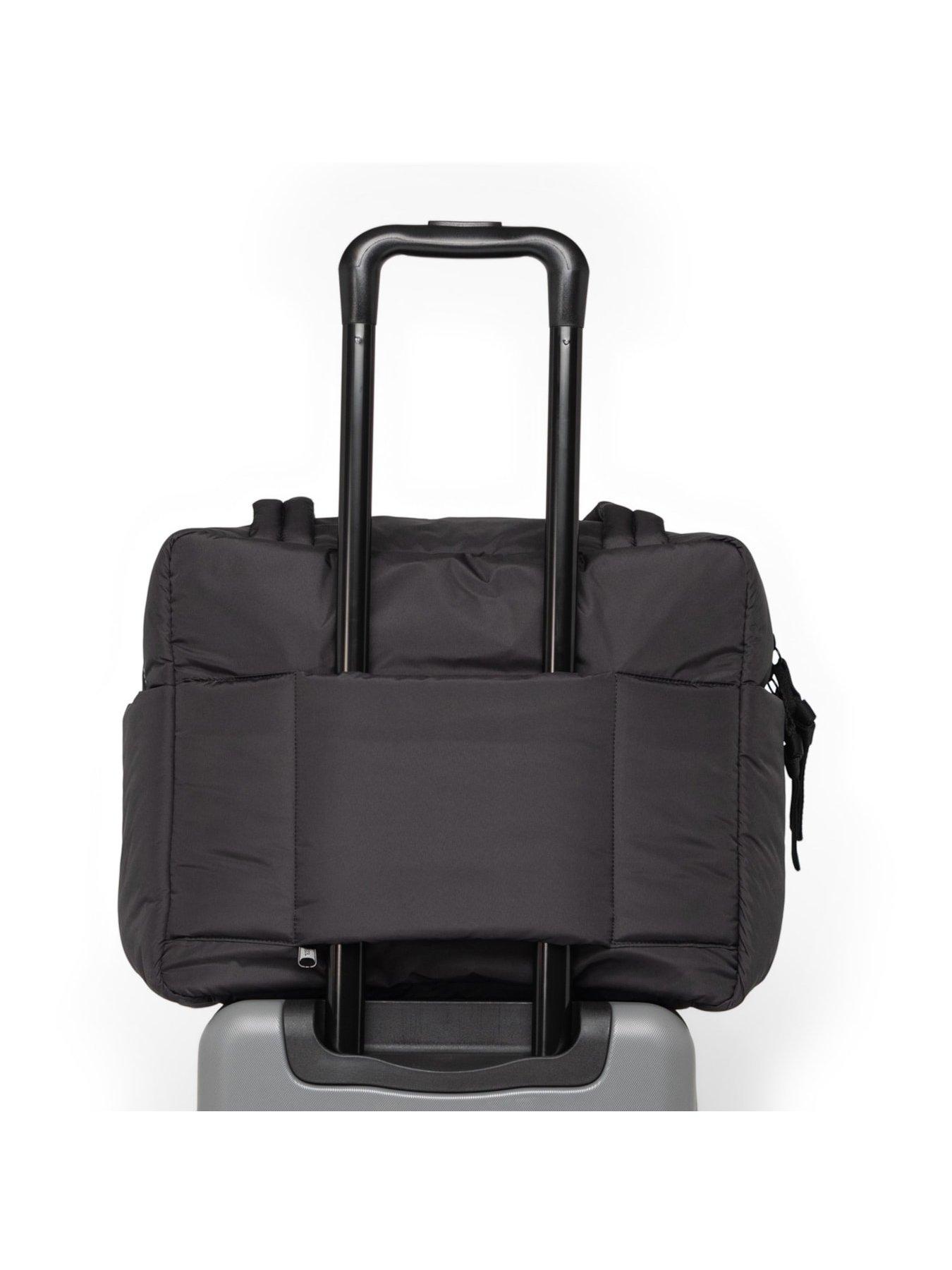 Image 4 of 4 of Herschel Cloudform Duffle Bag 26L - Black