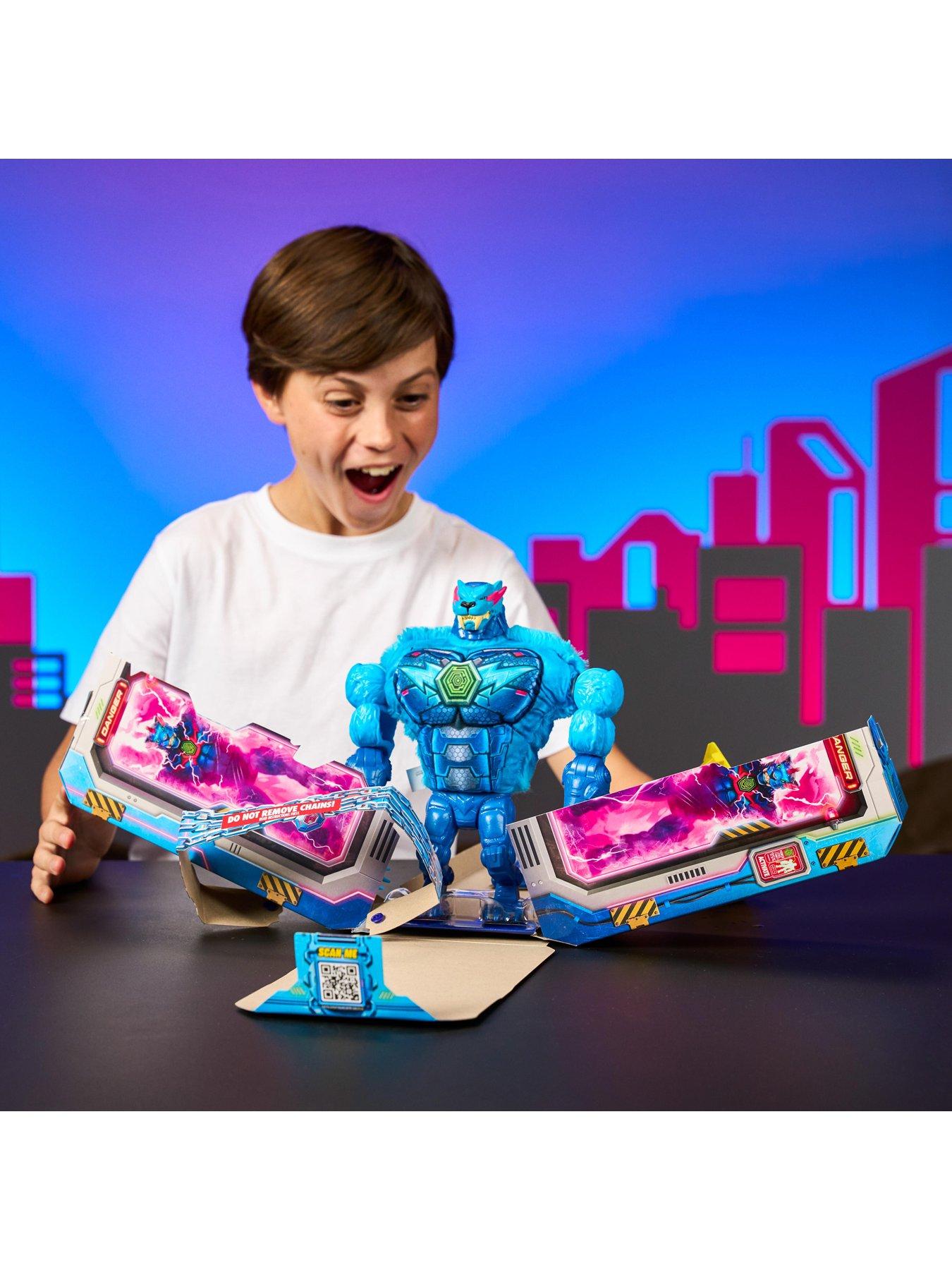Image 5 of 8 of MRBEAST LAB Breakout Unboxing Mega-Tech Mutator Panthar Action Figure