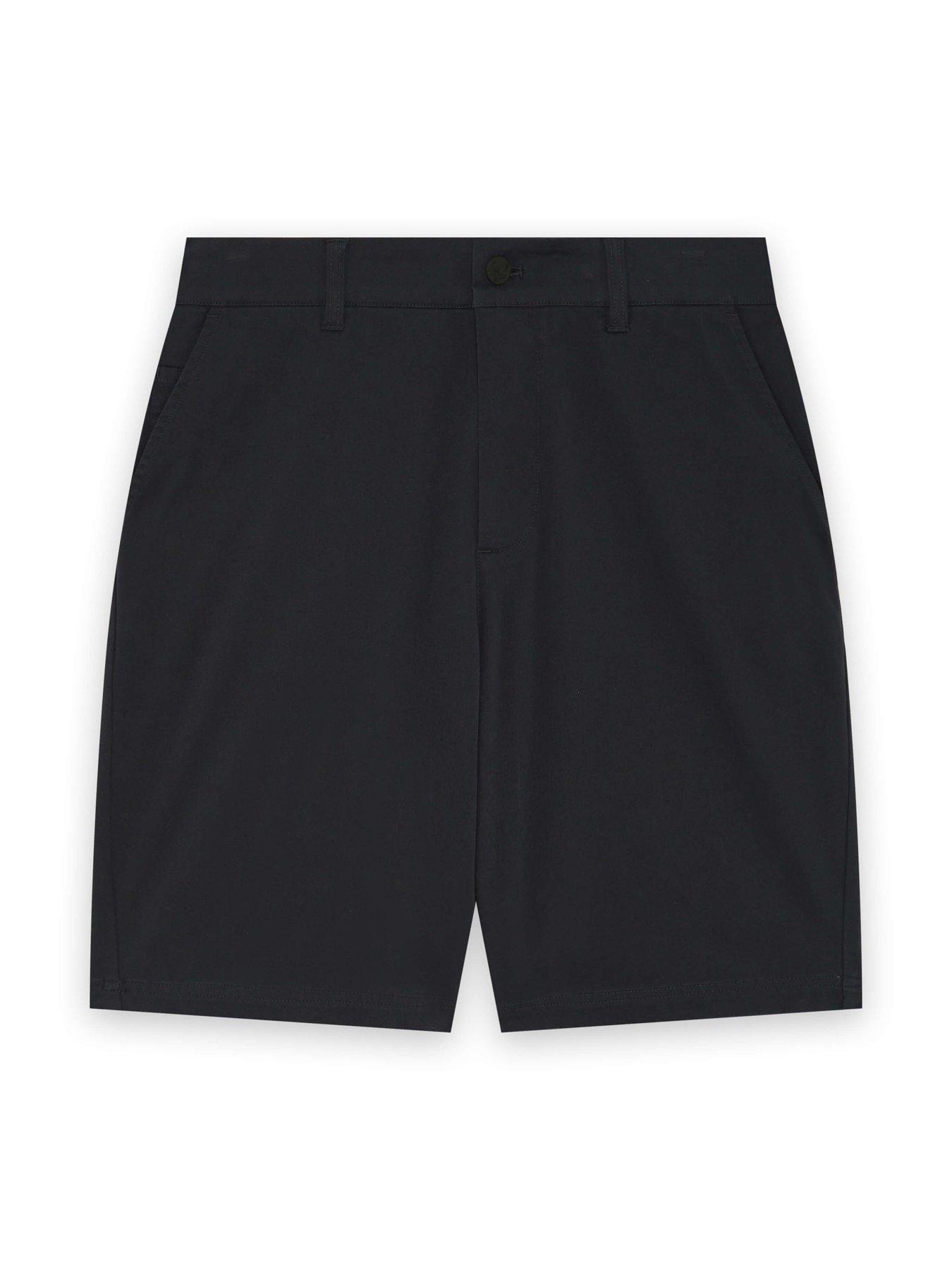 Lyle and Scott Men's Golf Shorts - Size 32 - Cotton - Image 3