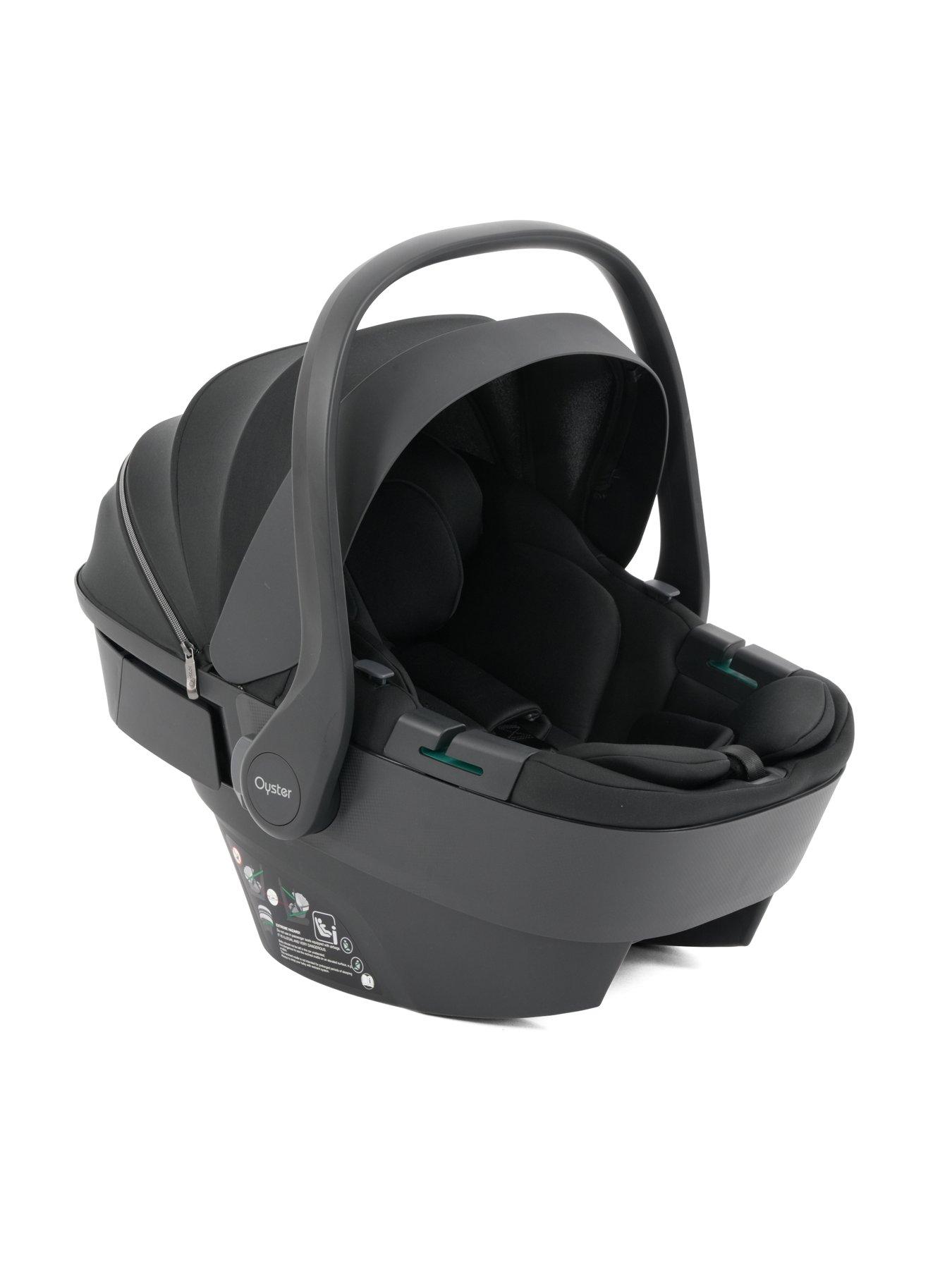 Image 4 of 7 of Oyster Vee Pushchair 360 Spin Bundle - Liquorice