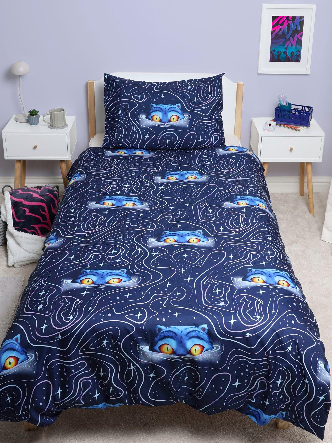 Image 4 of 7 of K-Pop Demon Hunters K-Pop Demon Hunters Demons Derpy Digital Duvet