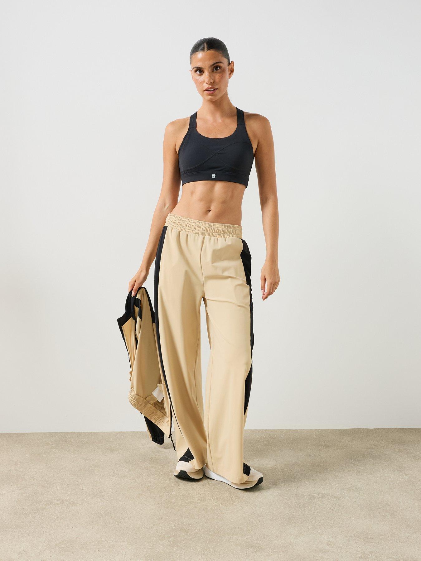 Image 3 of 6 of Sweaty Betty Womens Training Explorer Colour Block Regular Trouser - Beige