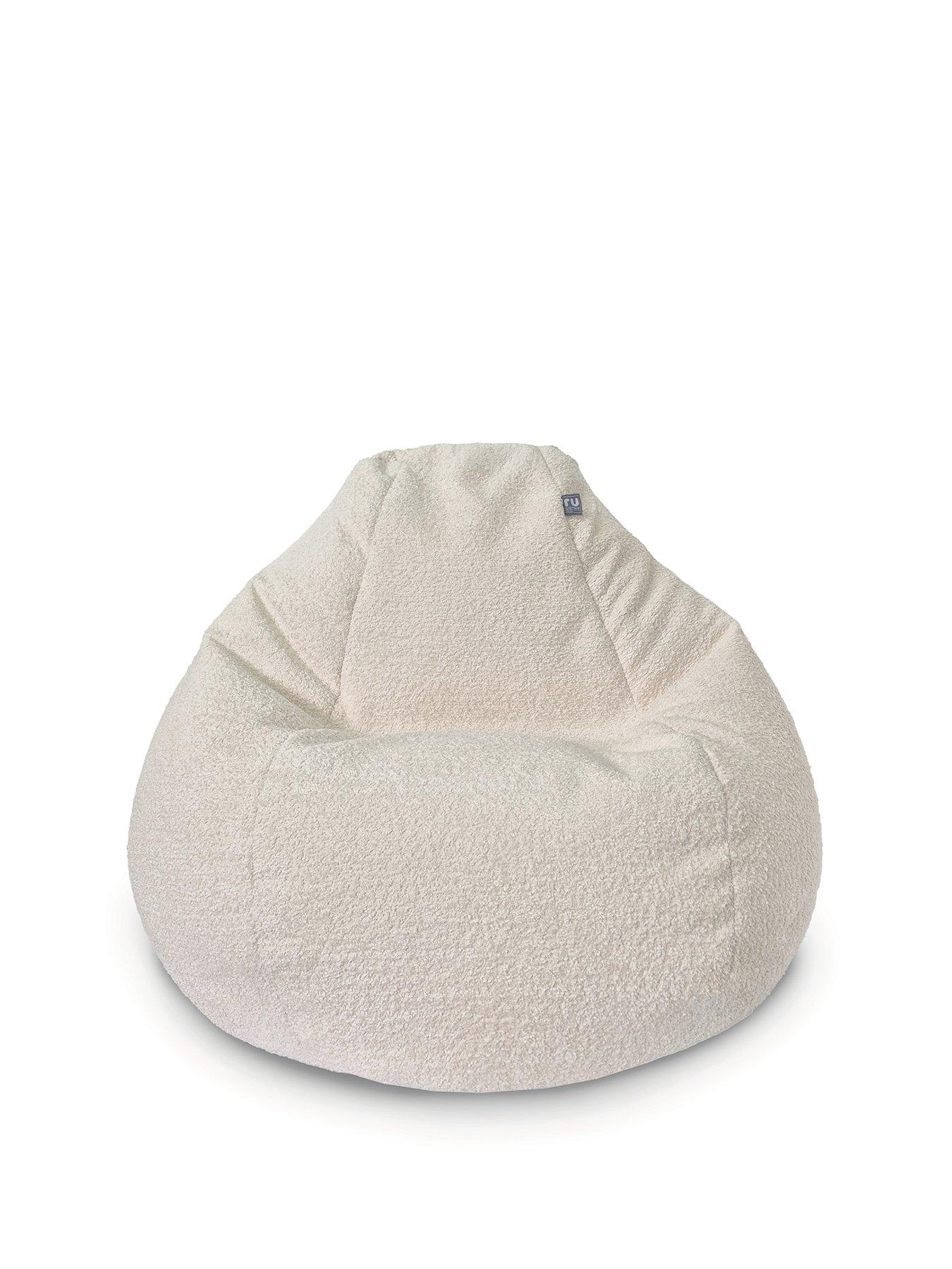 Image 2 of 7 of rucomfy Boucle Slouchbag