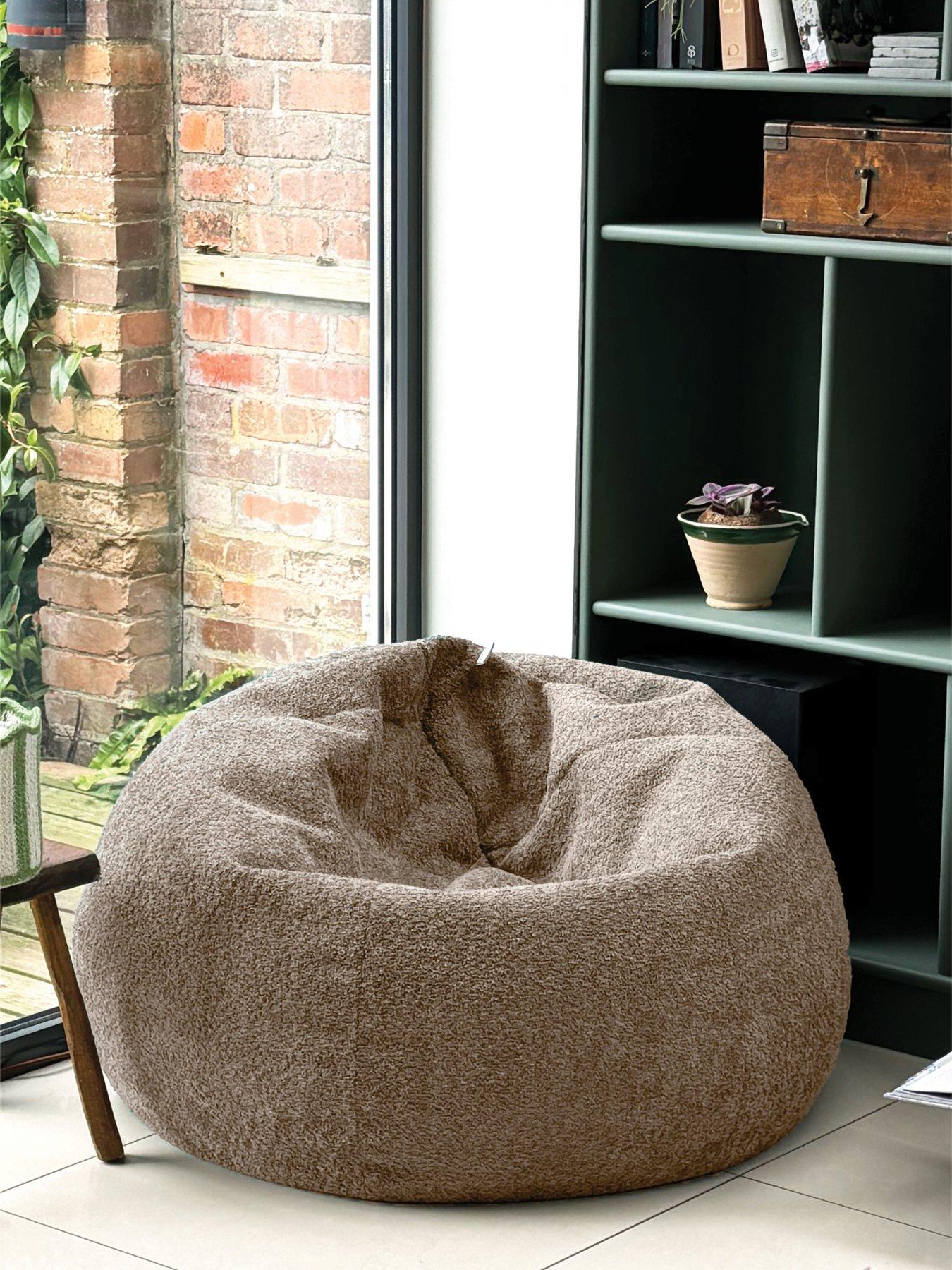 Image 1 of 5 of rucomfy Boucle Slouchbag