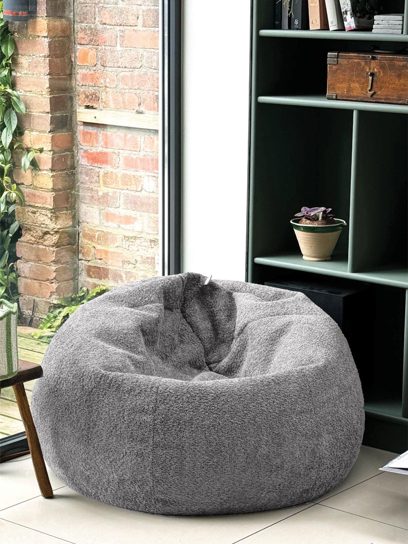 Image 1 of 4 of rucomfy Boucle Slouchbag