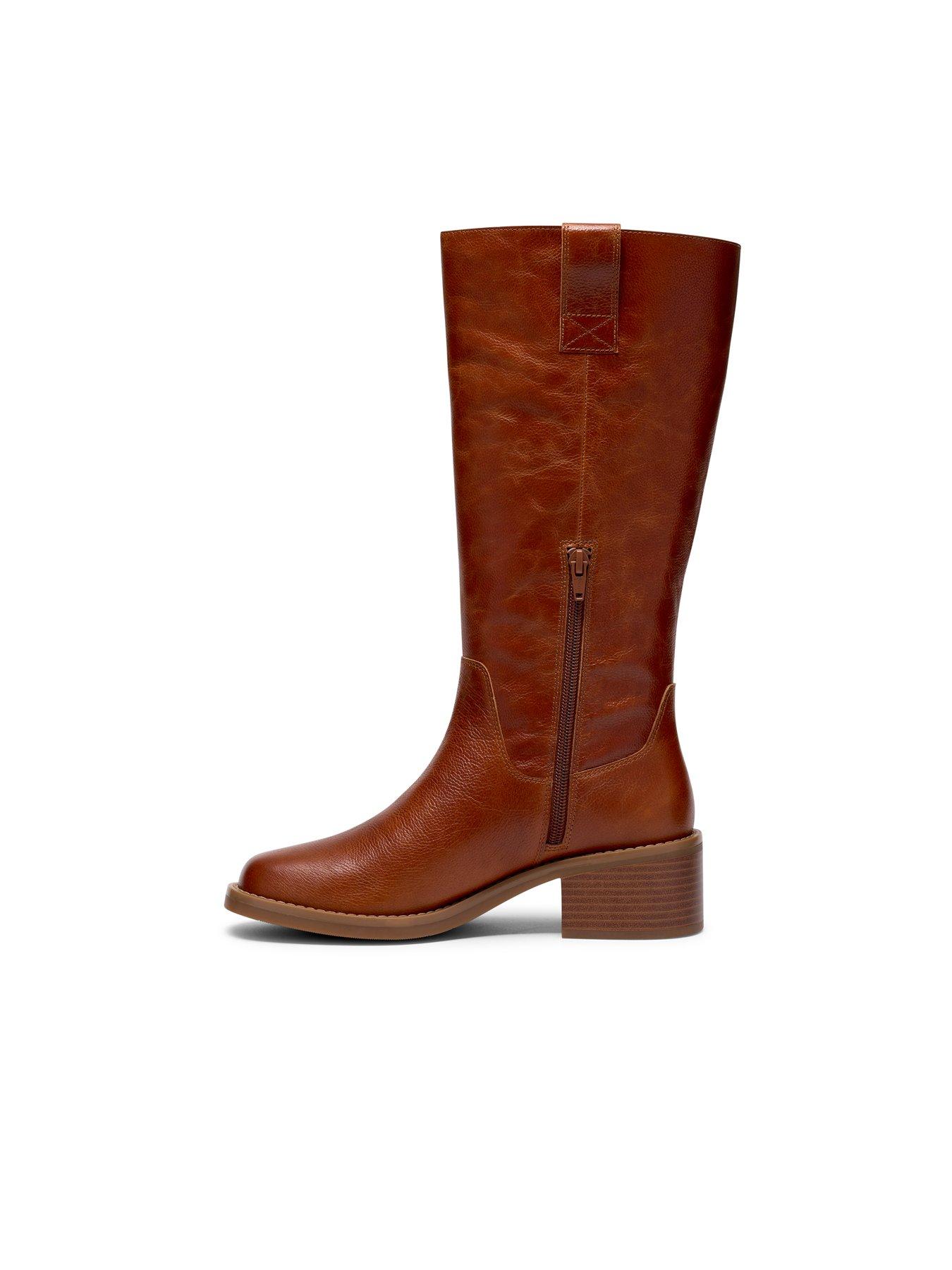 Image 6 of 6 of Clarks Digby Ranch Tan Leather Premium Boot
