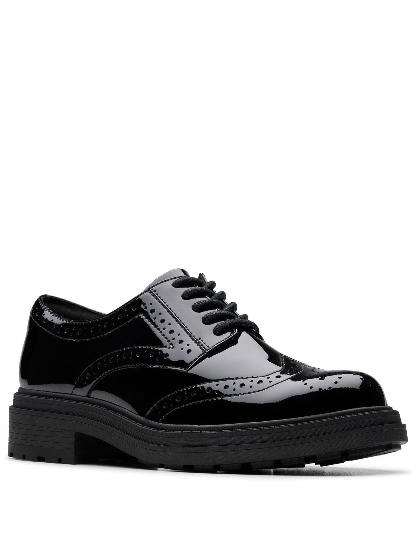 Image 2 of 6 of Clarks Wide Fit Orinoco3 Derby - Black