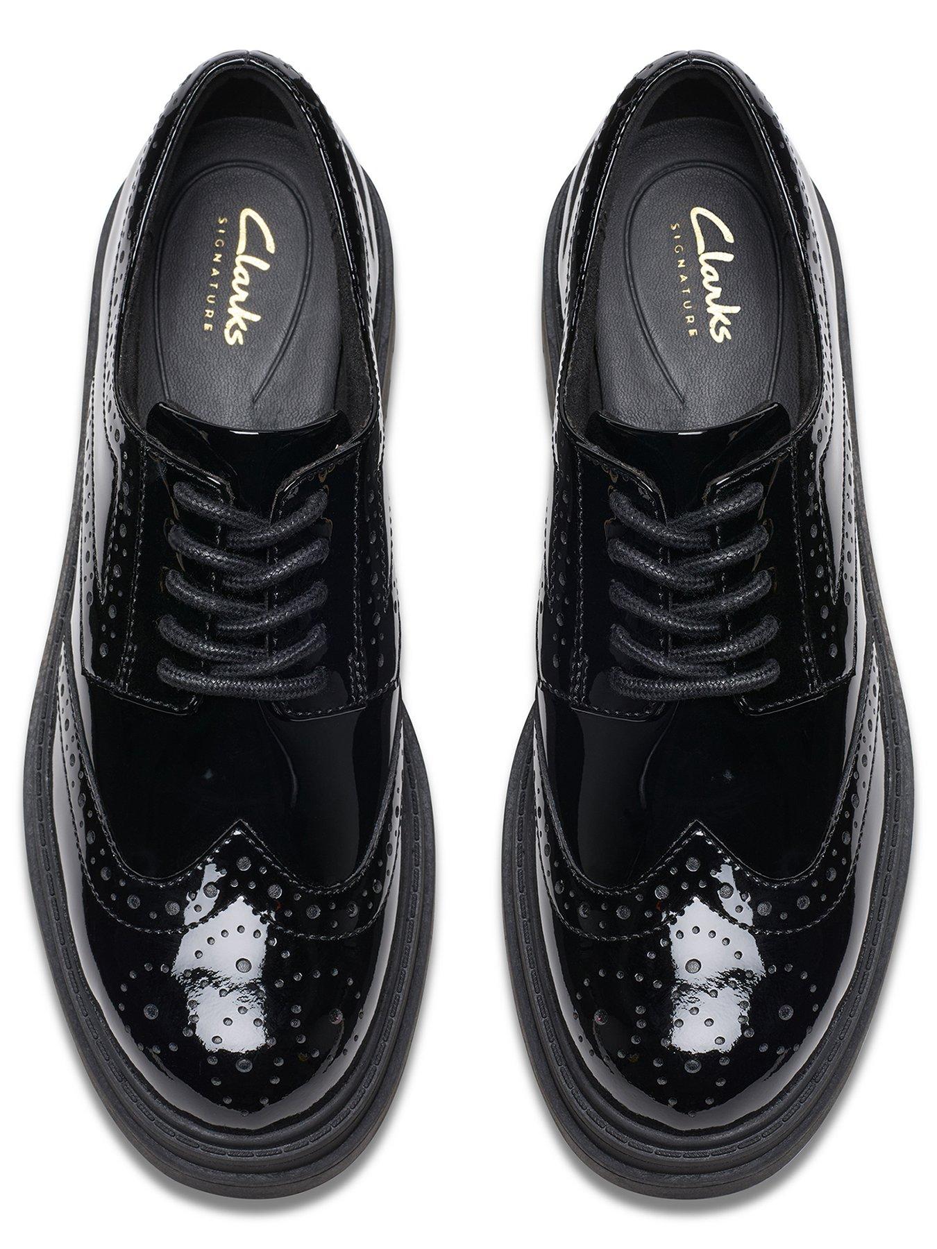 Image 4 of 6 of Clarks Wide Fit Orinoco3 Derby - Black