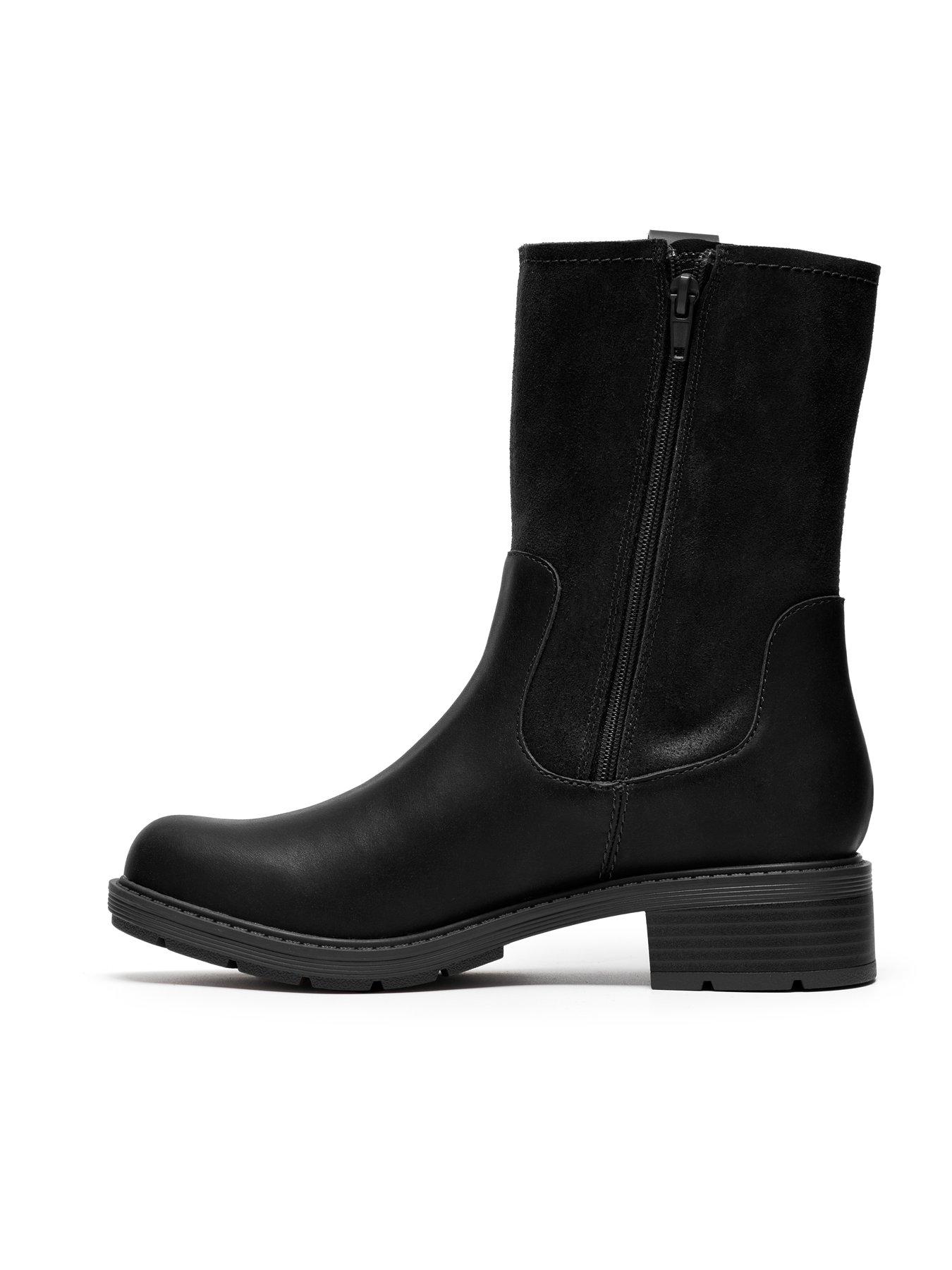 Image 6 of 6 of Clarks Hearth Black Mid Boot