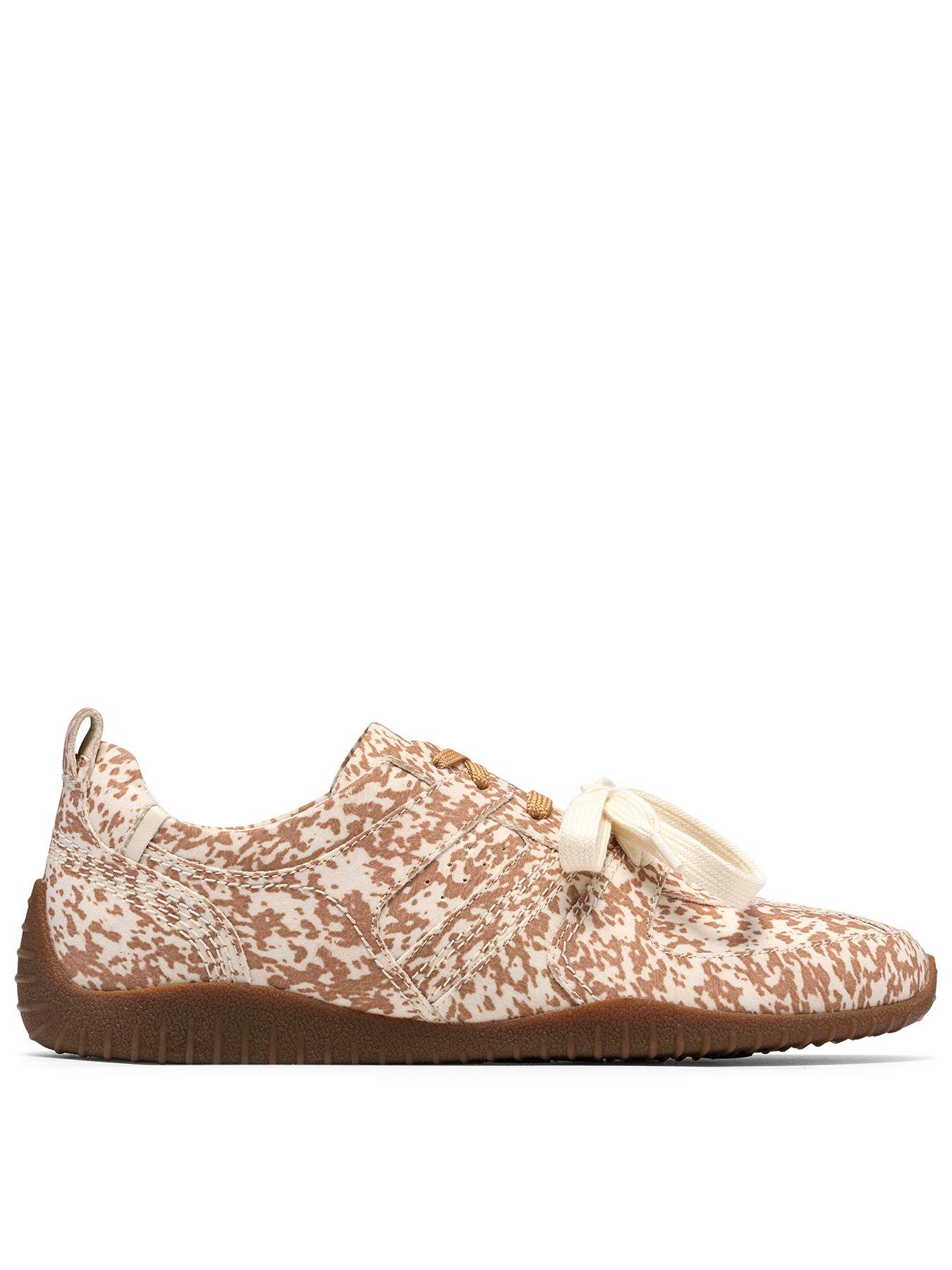 Clarks Meridor Lace Trainer - Animal Print