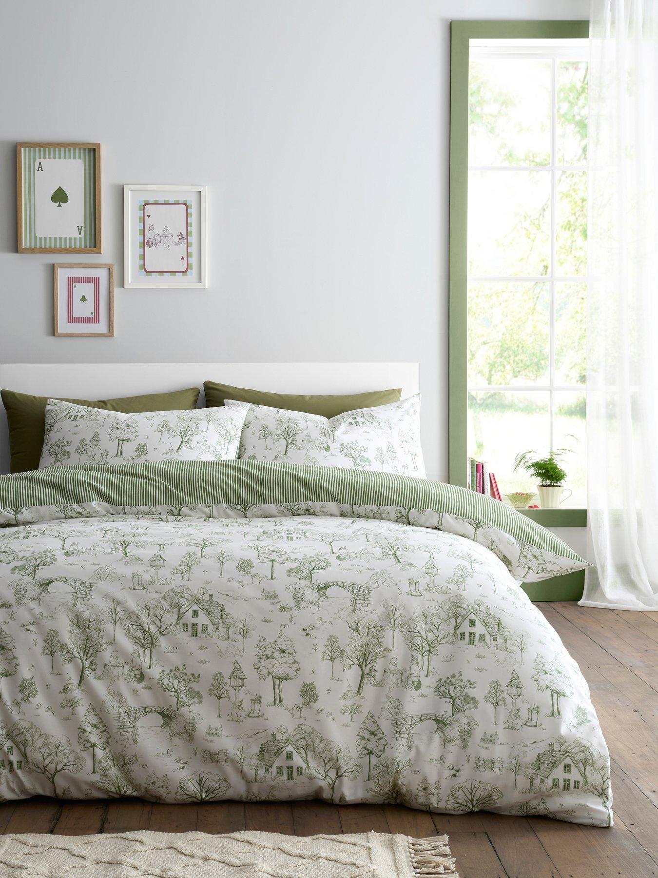 Fusion Unisex Green 'Woodland Toile' Countryside Print Easy Care Duvet Cover Set In | Size: King - Image 4