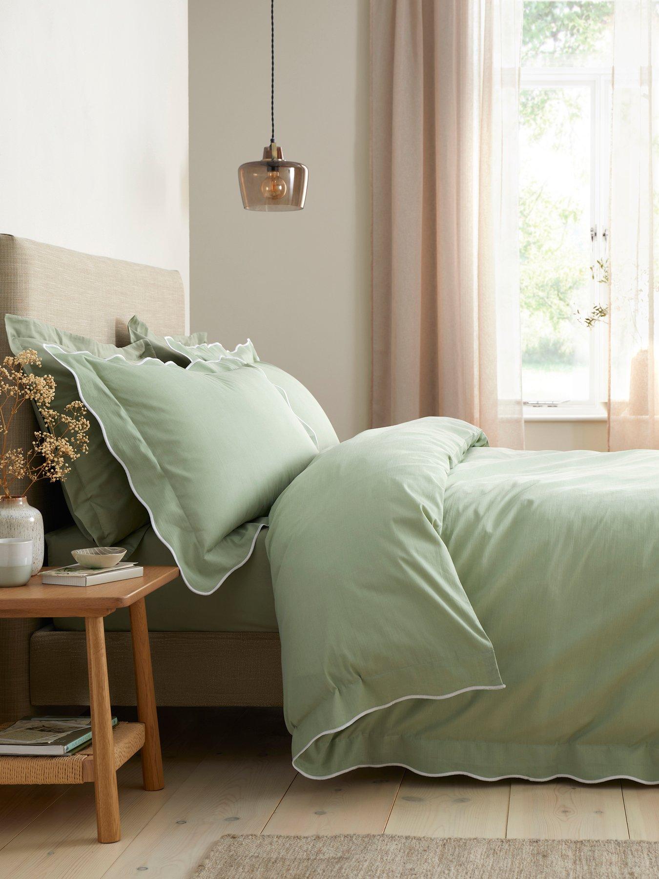 Julian Charles Green Scallop Edge 100% Cotton Duvet Set - Super King - Image 6