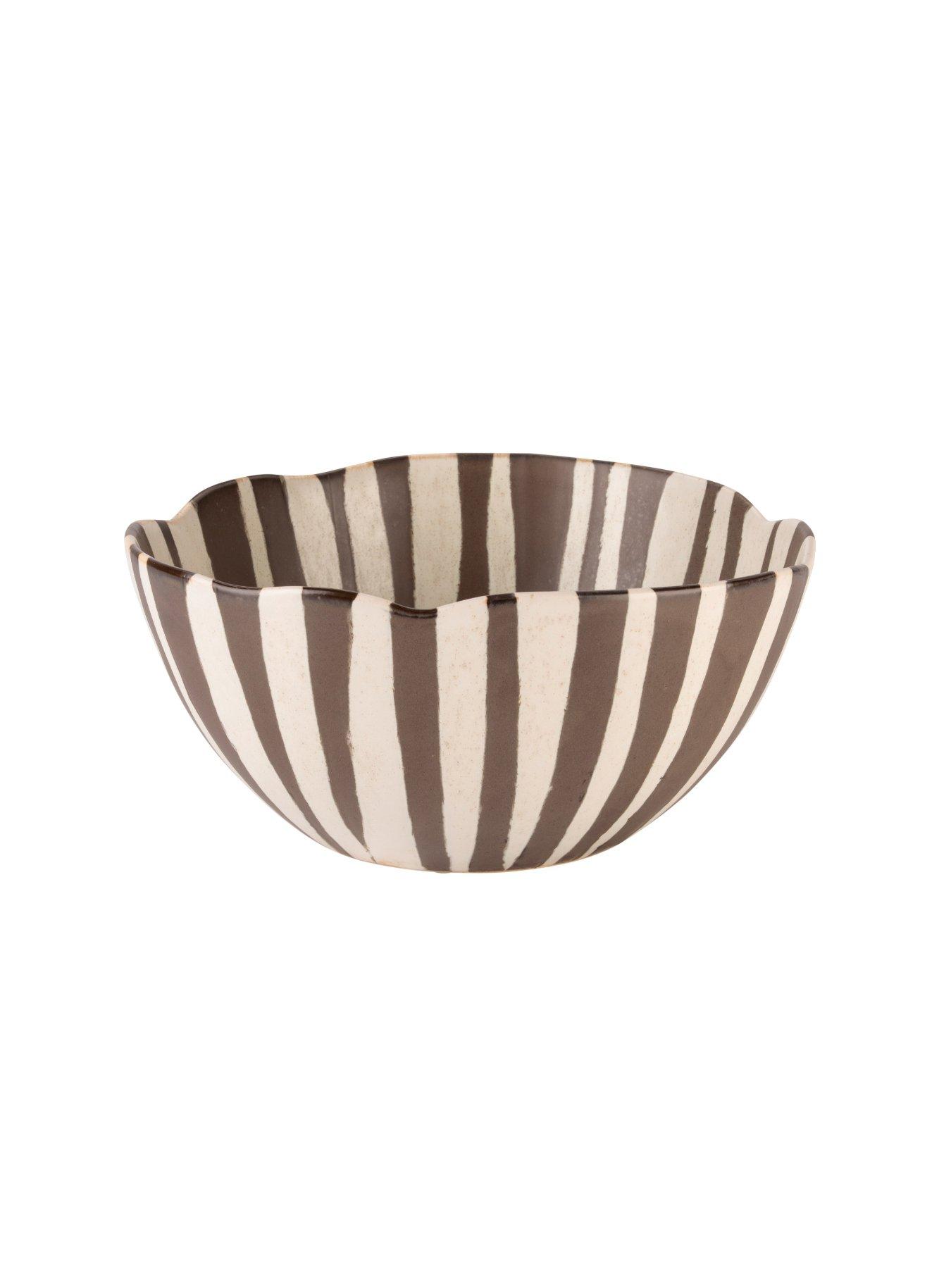 Image 3 of 4 of Made Made Travellers Rest Serving Bowl