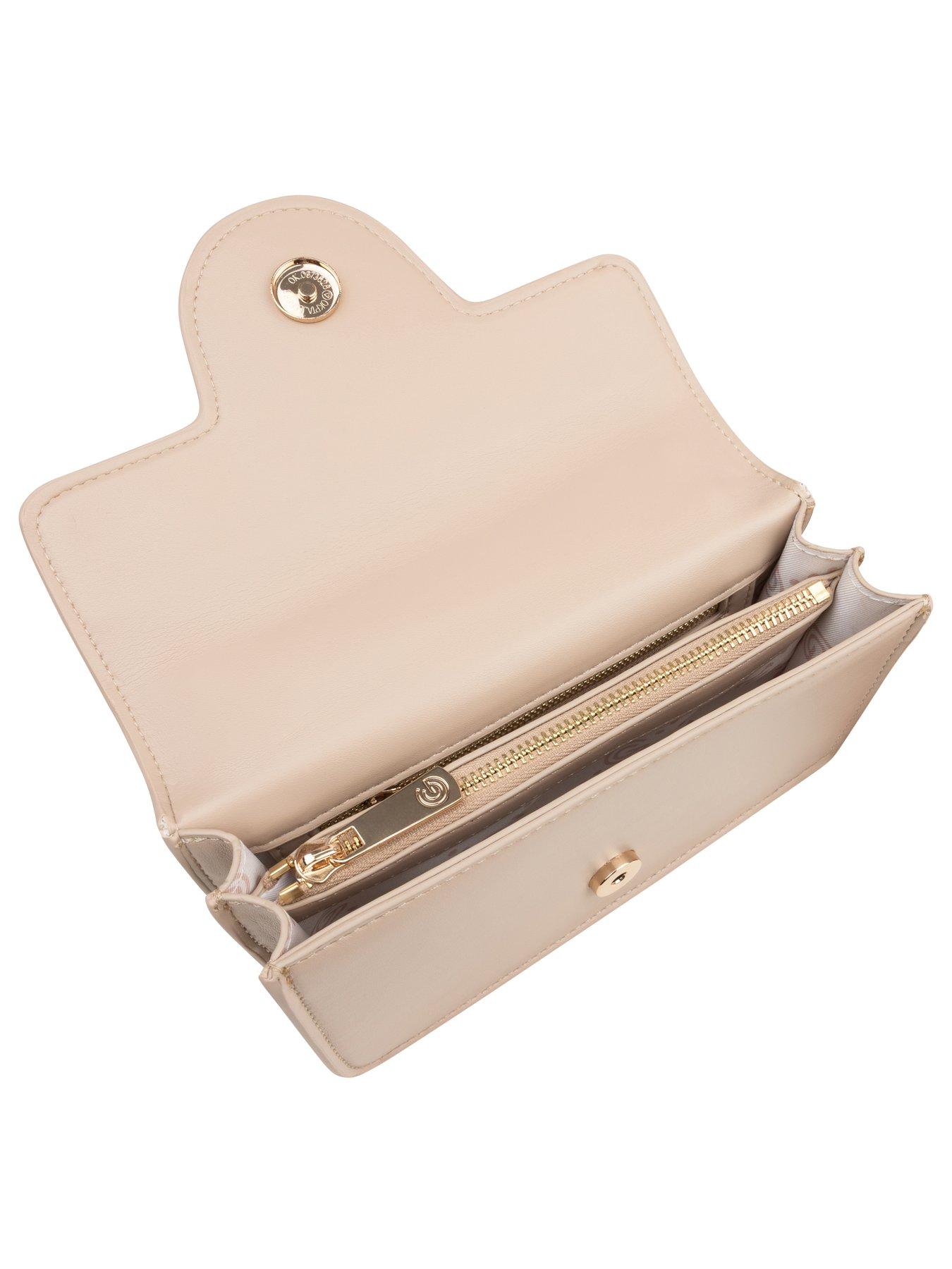 Image 4 of 4 of Gabriella G Designer Gabriella Gucci Womens Clarissa Chain Strap Crossbody Bag - Camel