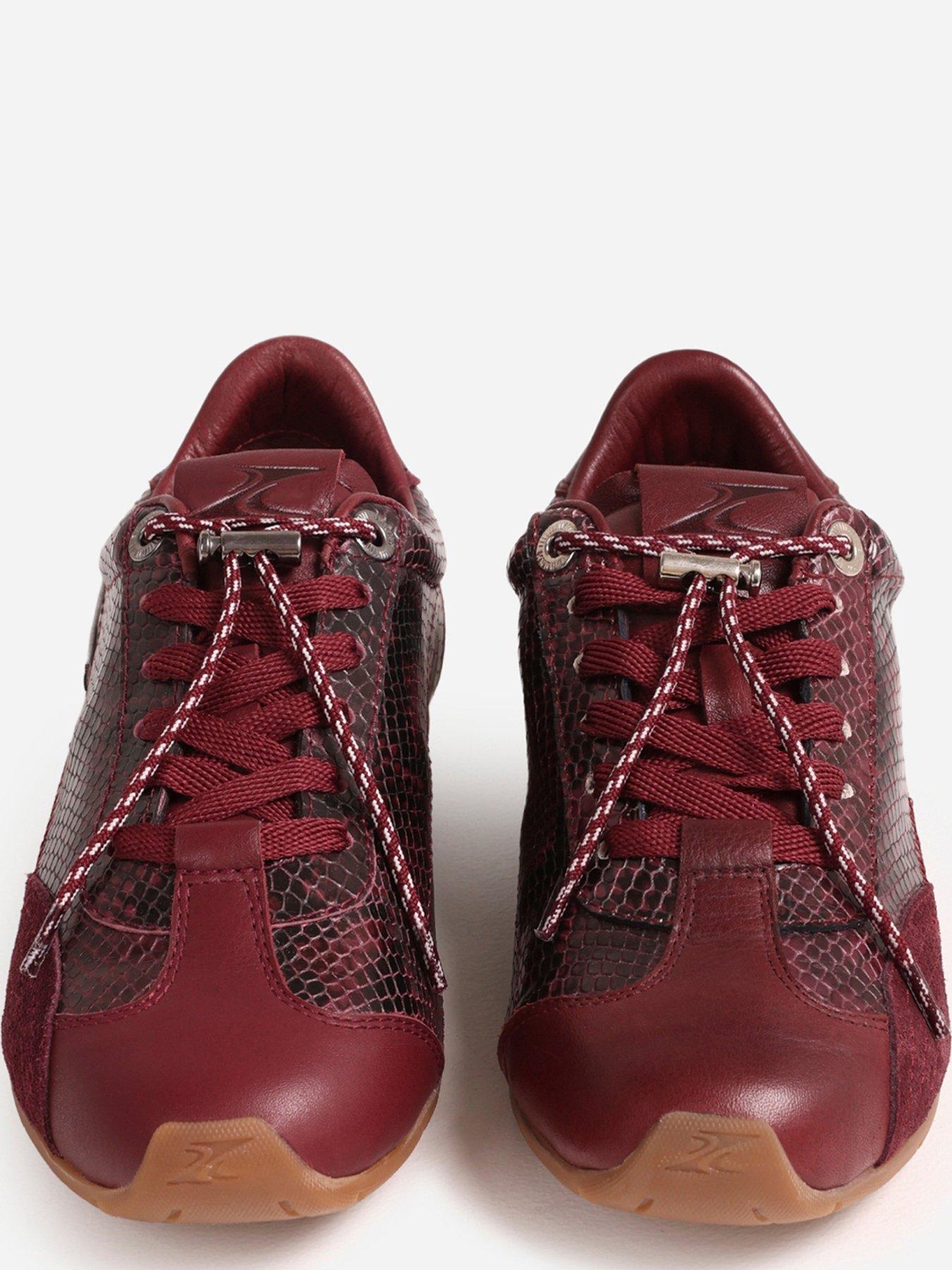 Image 4 of 7 of Bronx Myr-aa Snake Print Trainer - Burgrundy
