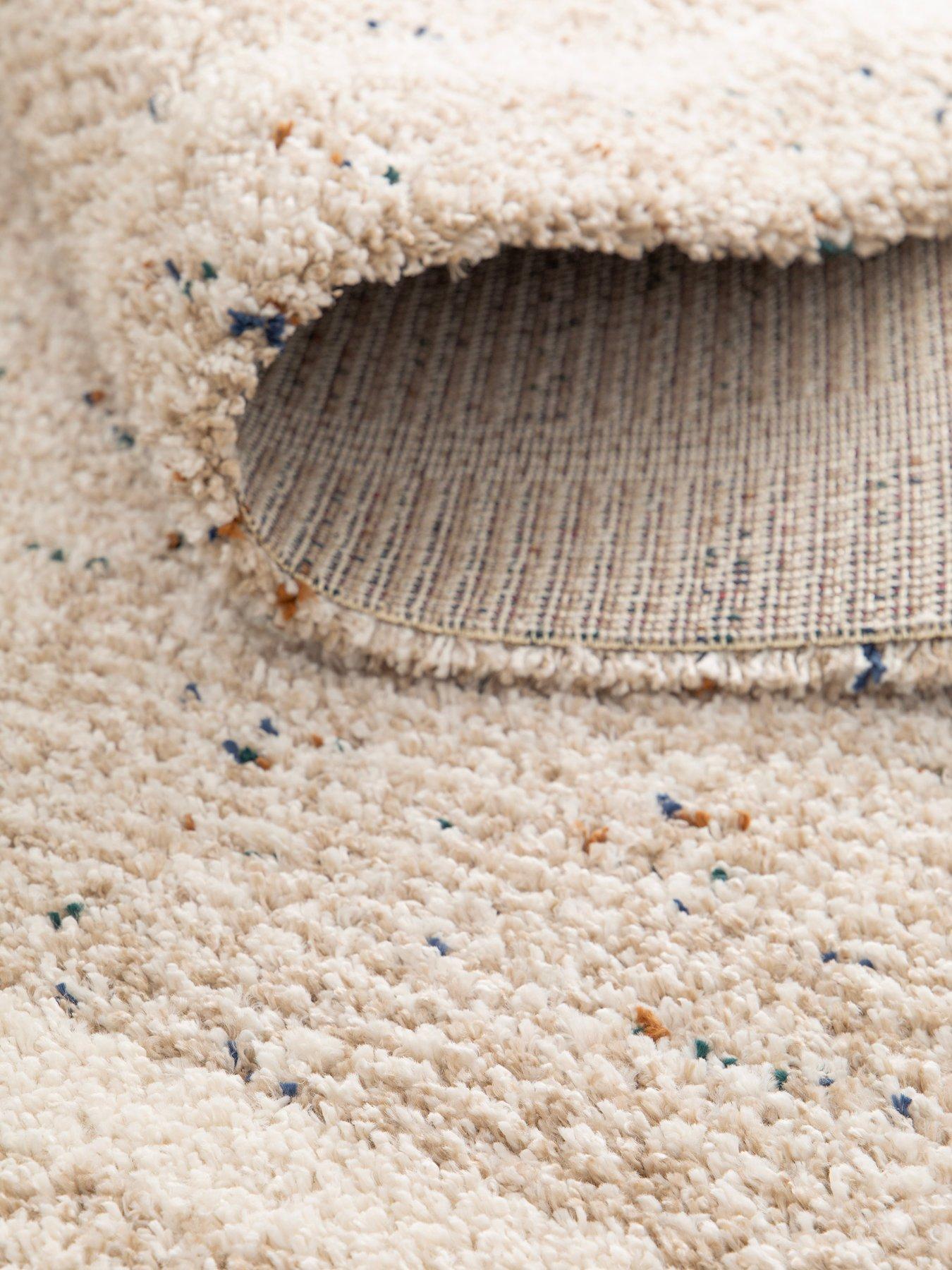 Image 4 of 4 of The Very Collection Atlas Border Rug