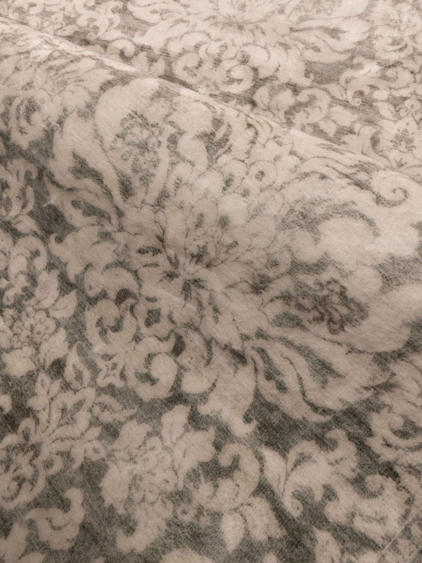 Image 3 of 4 of The Very Collection Roma Heritage Washable Rug