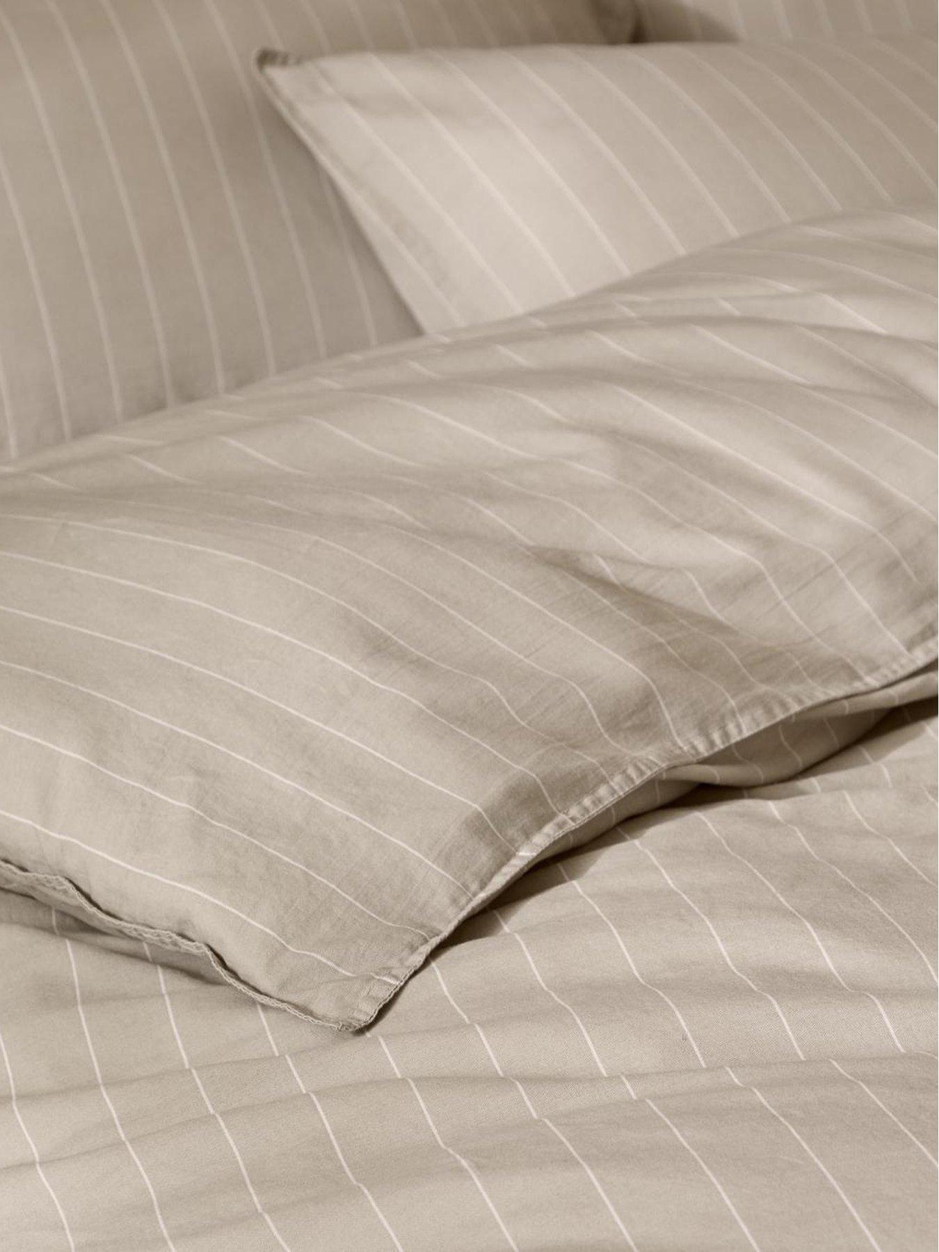Image 3 of 4 of Yard Linear Stripe Duvet Set Natural