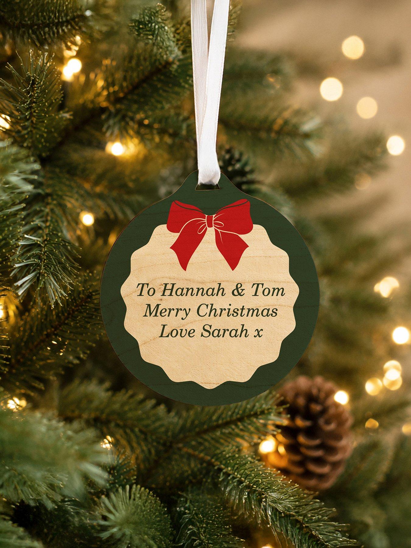 Image 3 of 3 of The Personalised Memento Company Personalised Green Scallop Bow Wooden Bauble