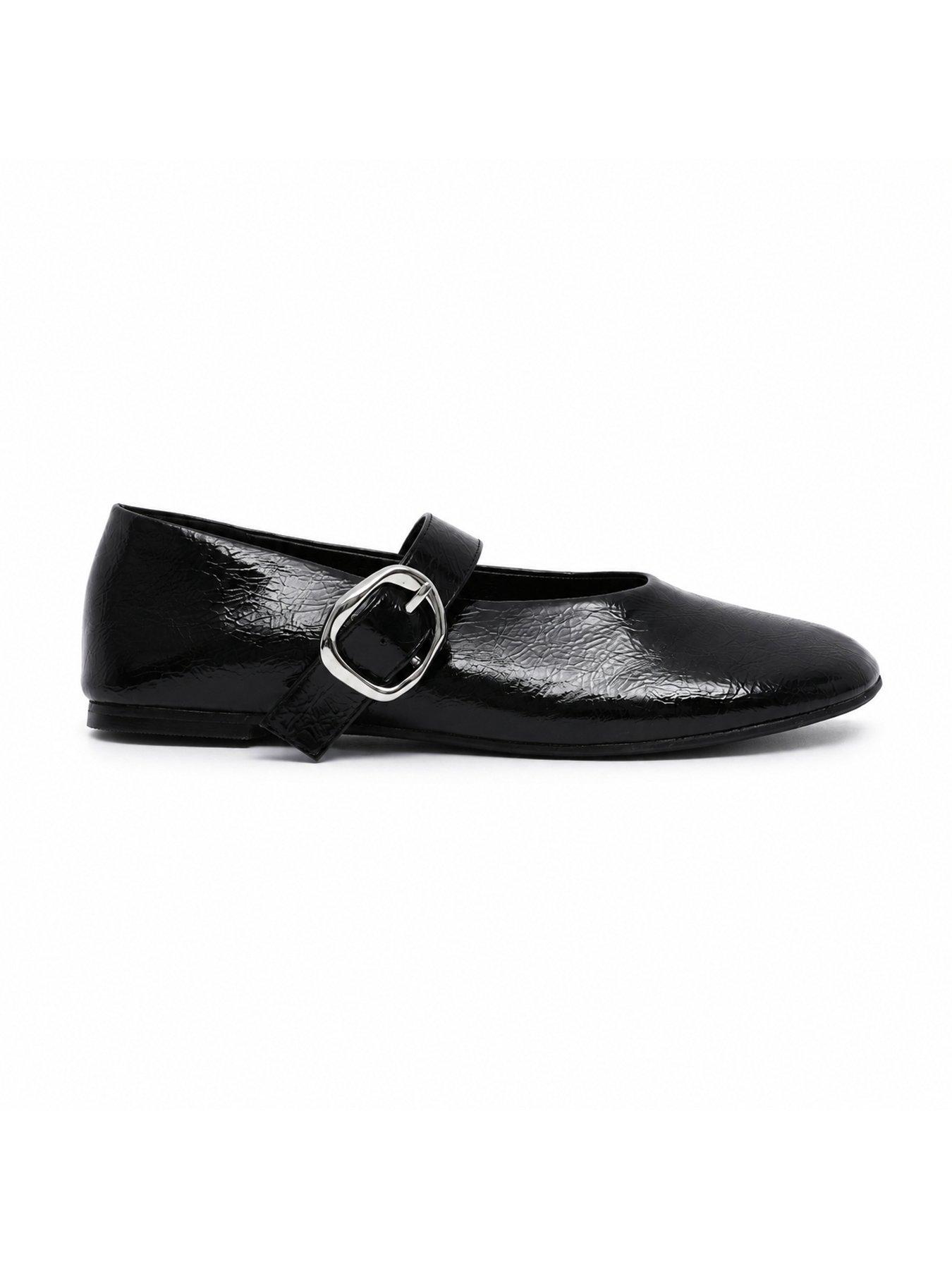 Image 5 of 5 of Glamorous Womens Mary Jane Buckle Ballet Flats - Black