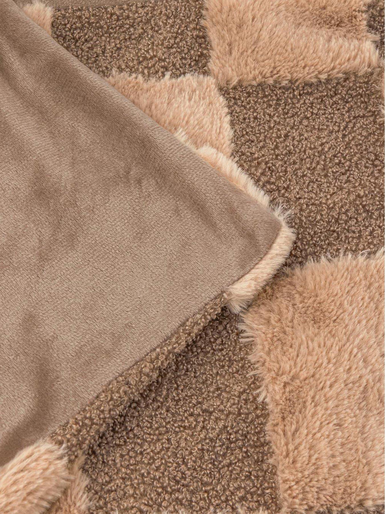 Image 3 of 3 of Furn Faux&nbsp;Fur Boucle Check 140x180cm Throw
