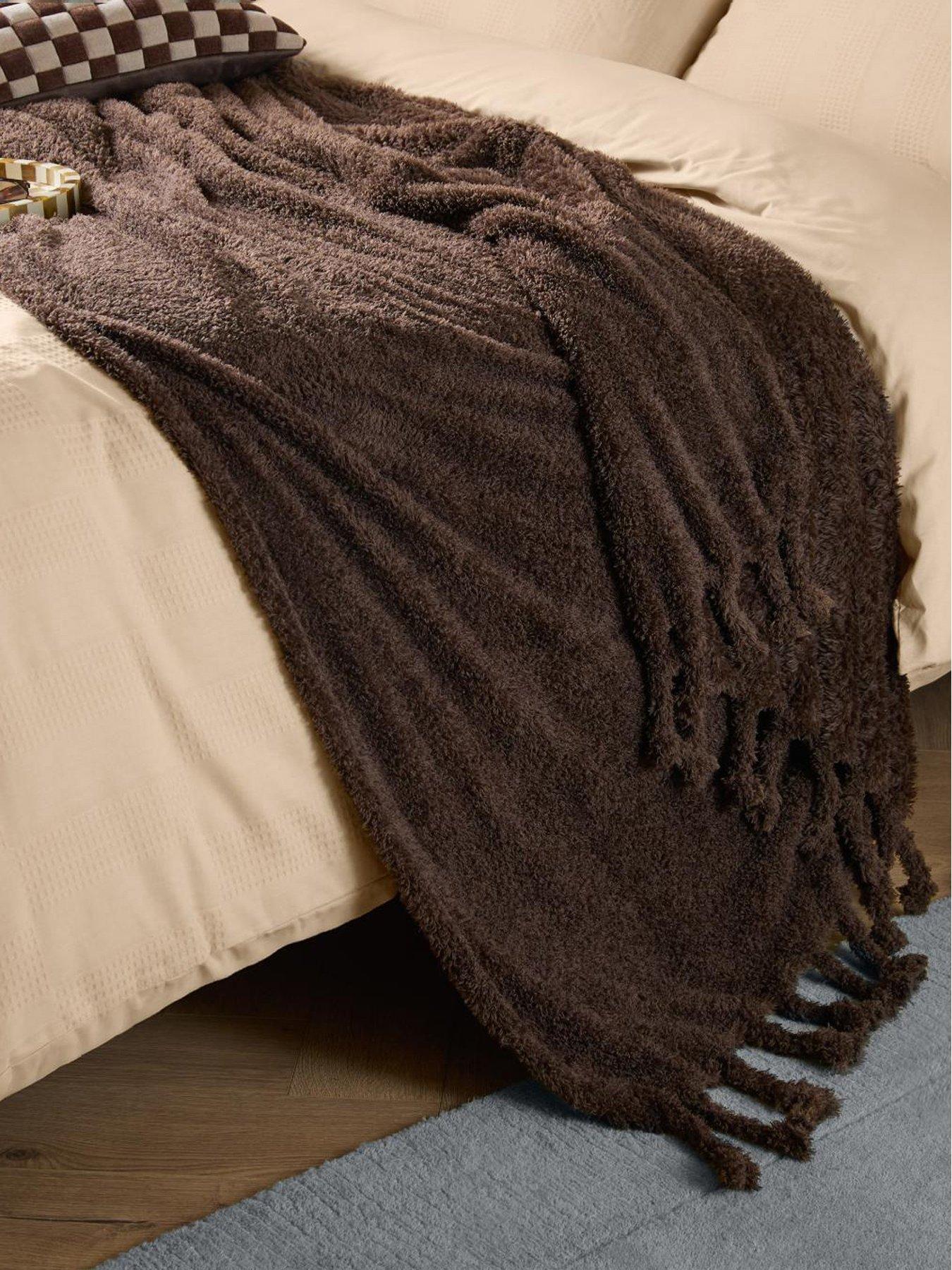 Furn Harlan Borg Sherpa 140x180cm Throw