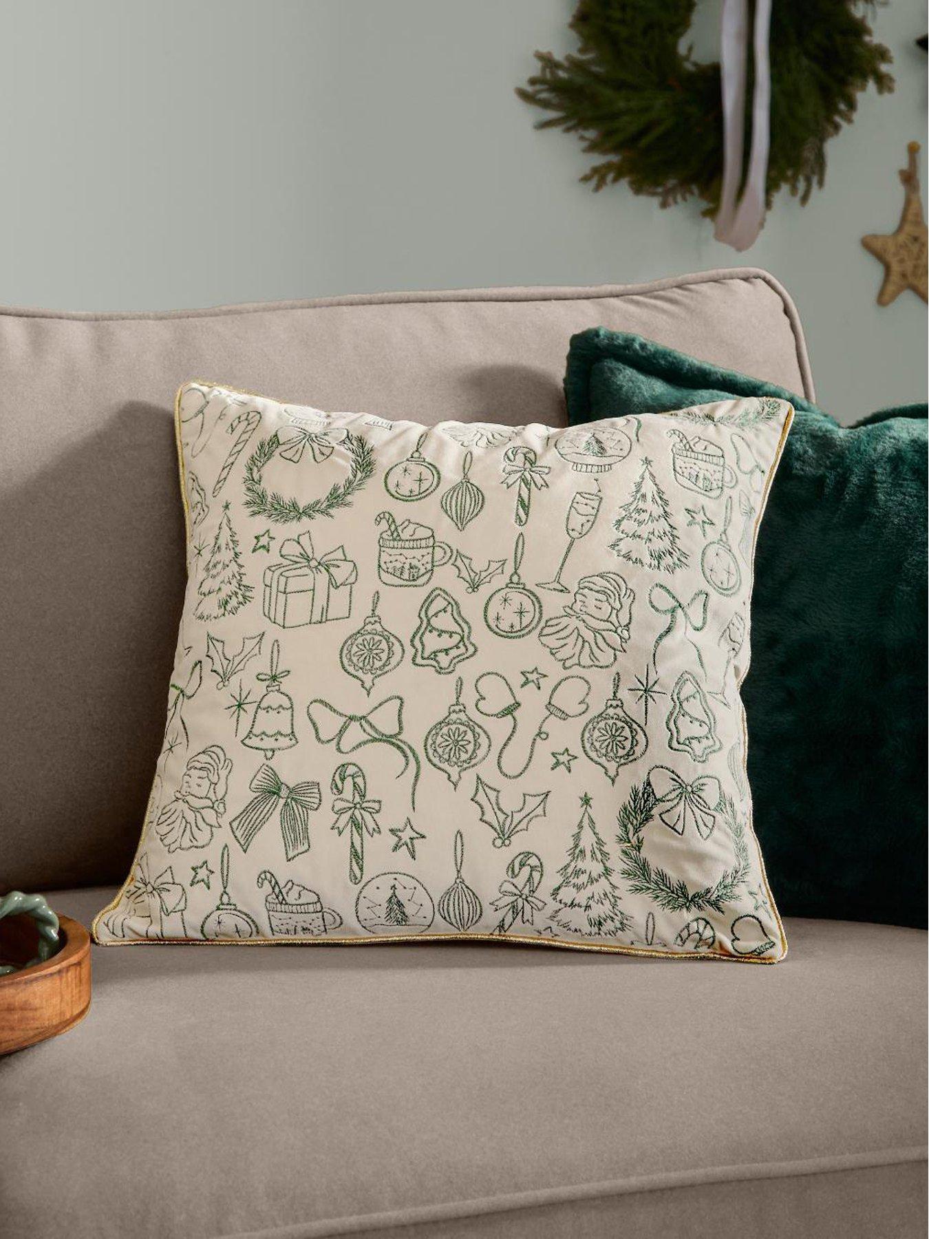 Image 1 of 4 of Furn Merry Christmas 45x45 Polyester Cushion Ecru/dark Green