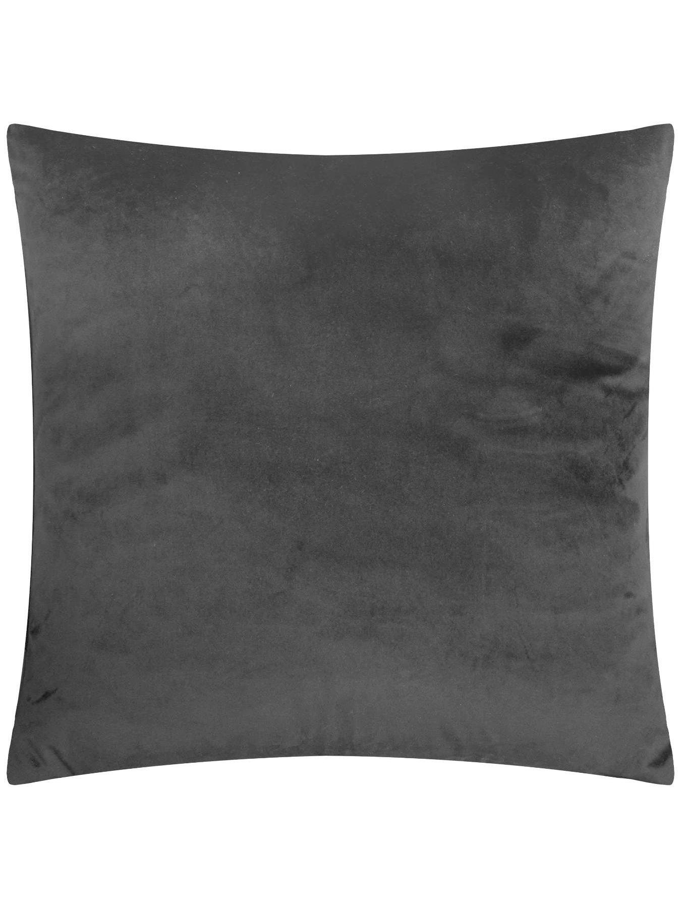 Image 4 of 5 of Furn Spooky Season 45x45 Polyester Cushion Gold/mono