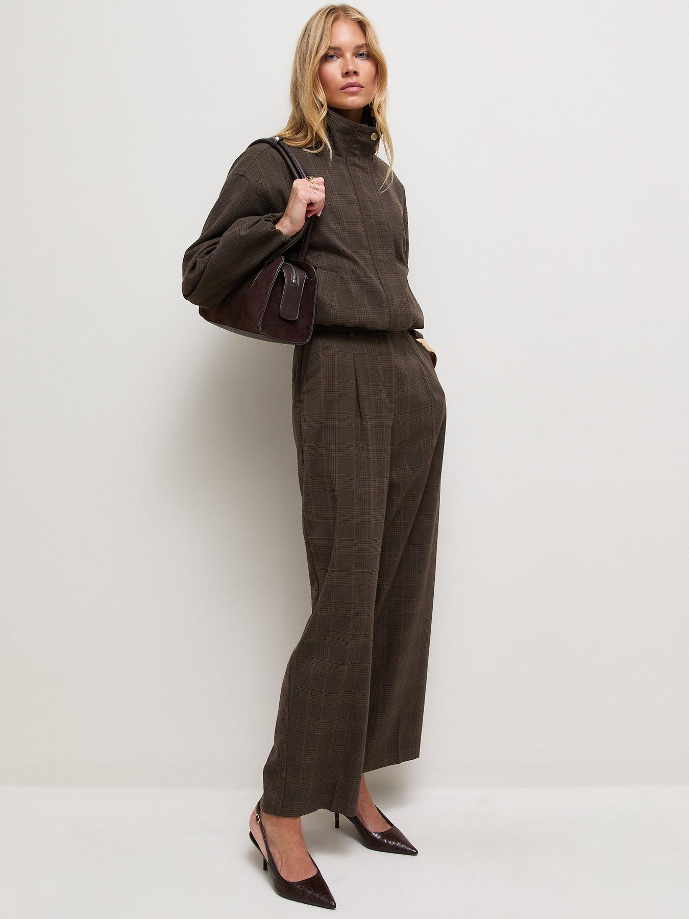 Image 4 of 6 of New Look Womens Wide Leg Mid Rise Pleated Trousers - Brown