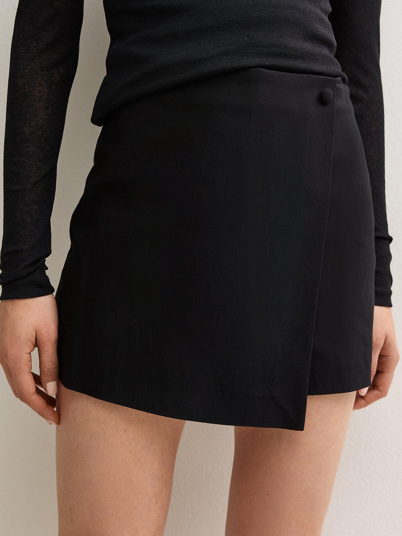 Image 5 of 6 of New Look Womens Tailored Wrap-Front Mini Skort - Black
