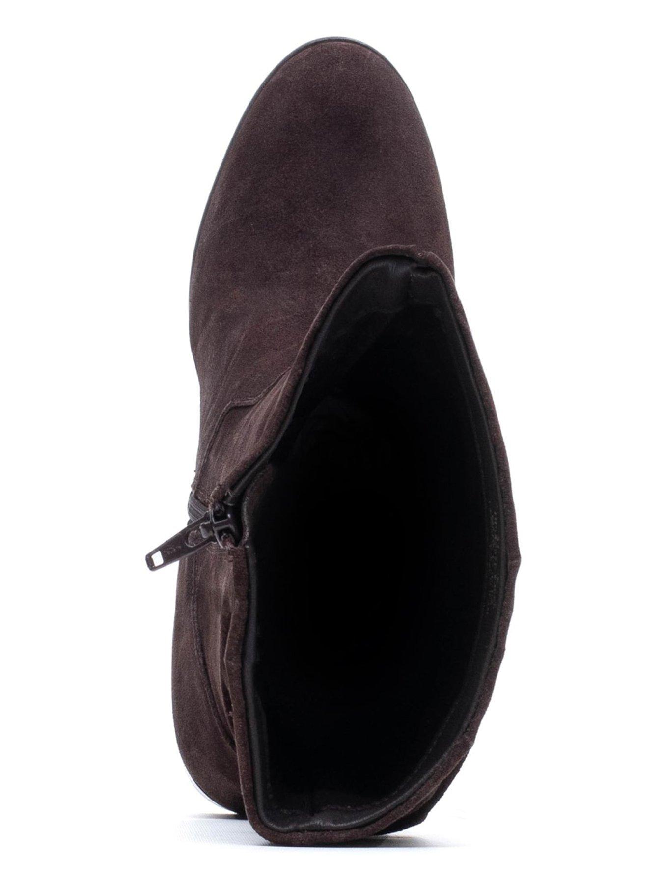 Image 4 of 6 of Hush Puppies Cosima Rushed Boot - Brown