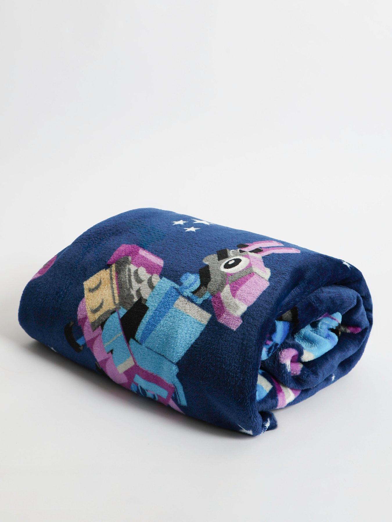Image 4 of 4 of LEGO Fortnite Rot Fleece