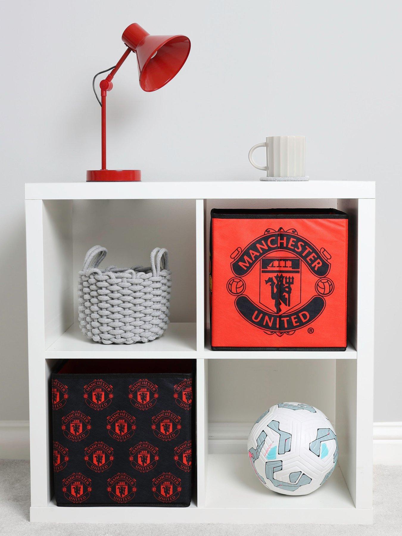 Image 2 of 5 of Manchester United Manchester United Shot Storage Cubes 2 Pack