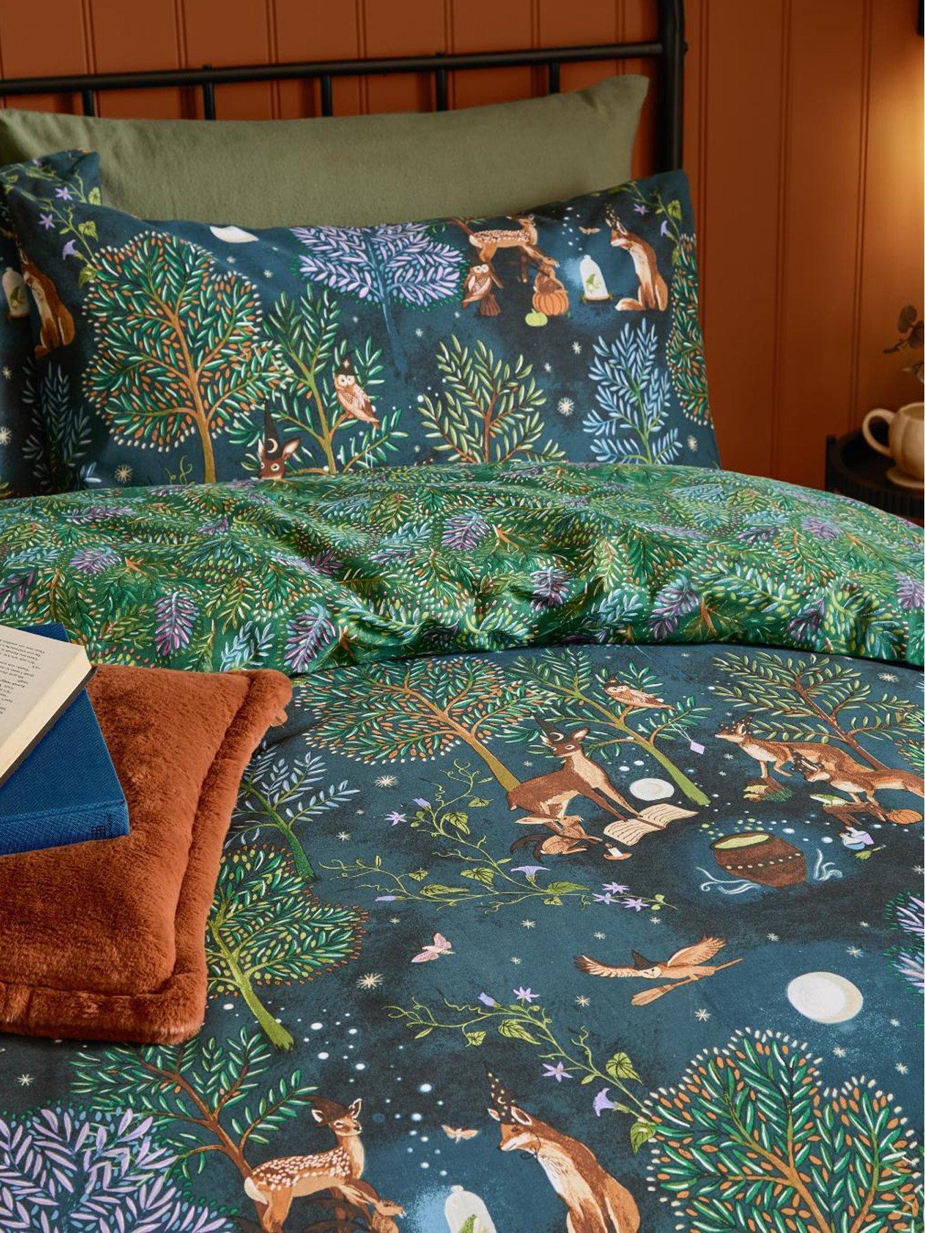 Image 3 of 3 of Furn Woodland Rituals Duvet Set Navy